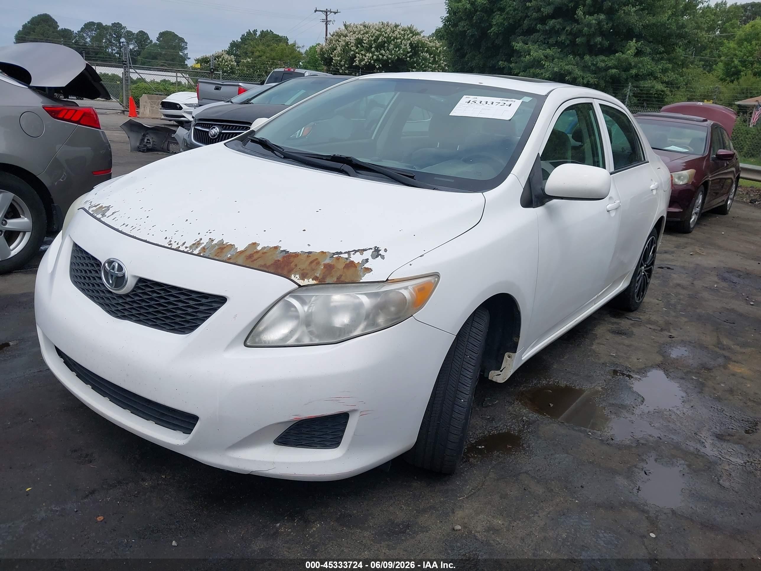2010 Toyota Corolla Le White vin: 1NXBU4EE9AZ240713