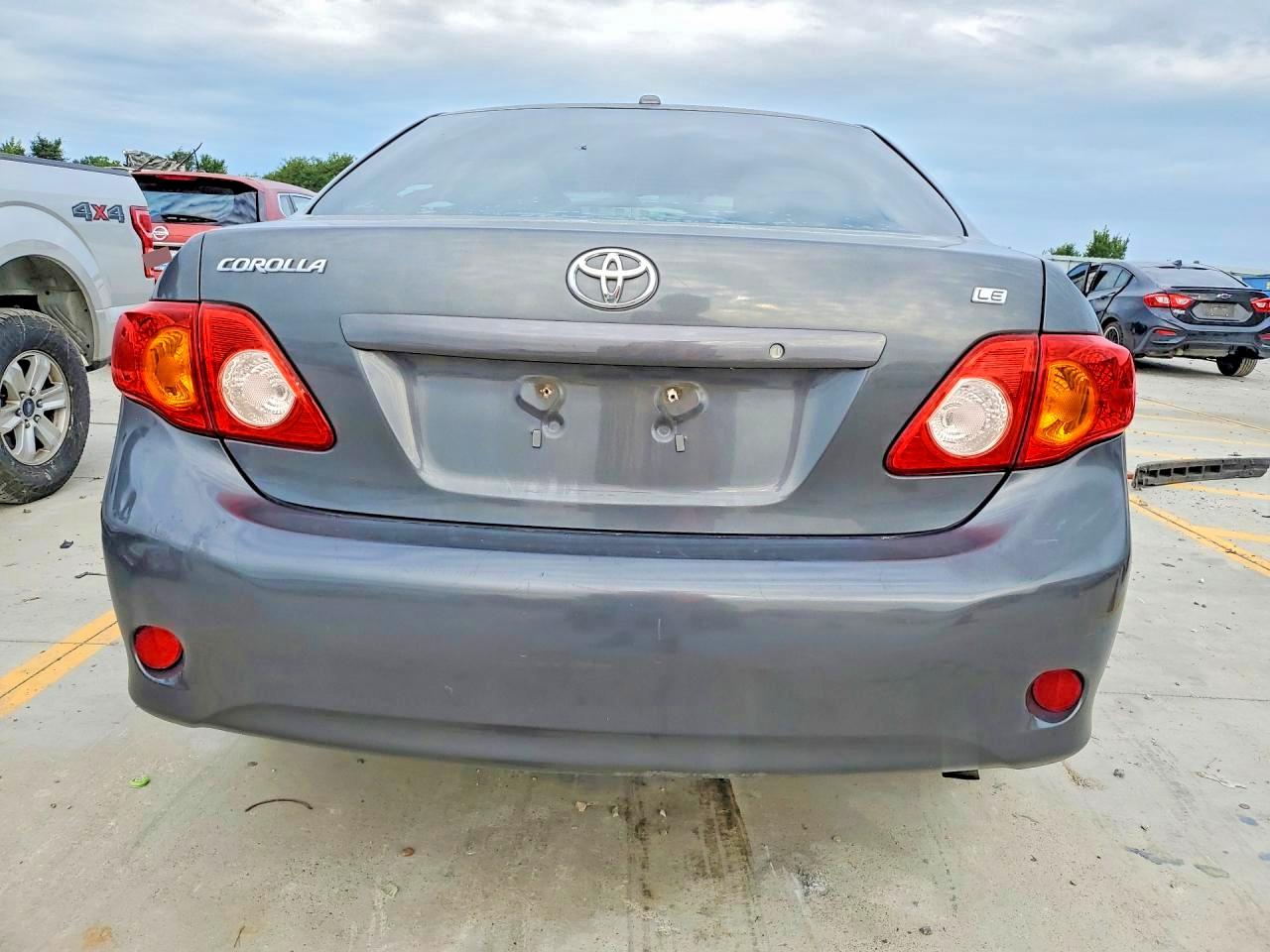 2010 Toyota Corolla Le Gray vin: 1NXBU4EE9AZ248844