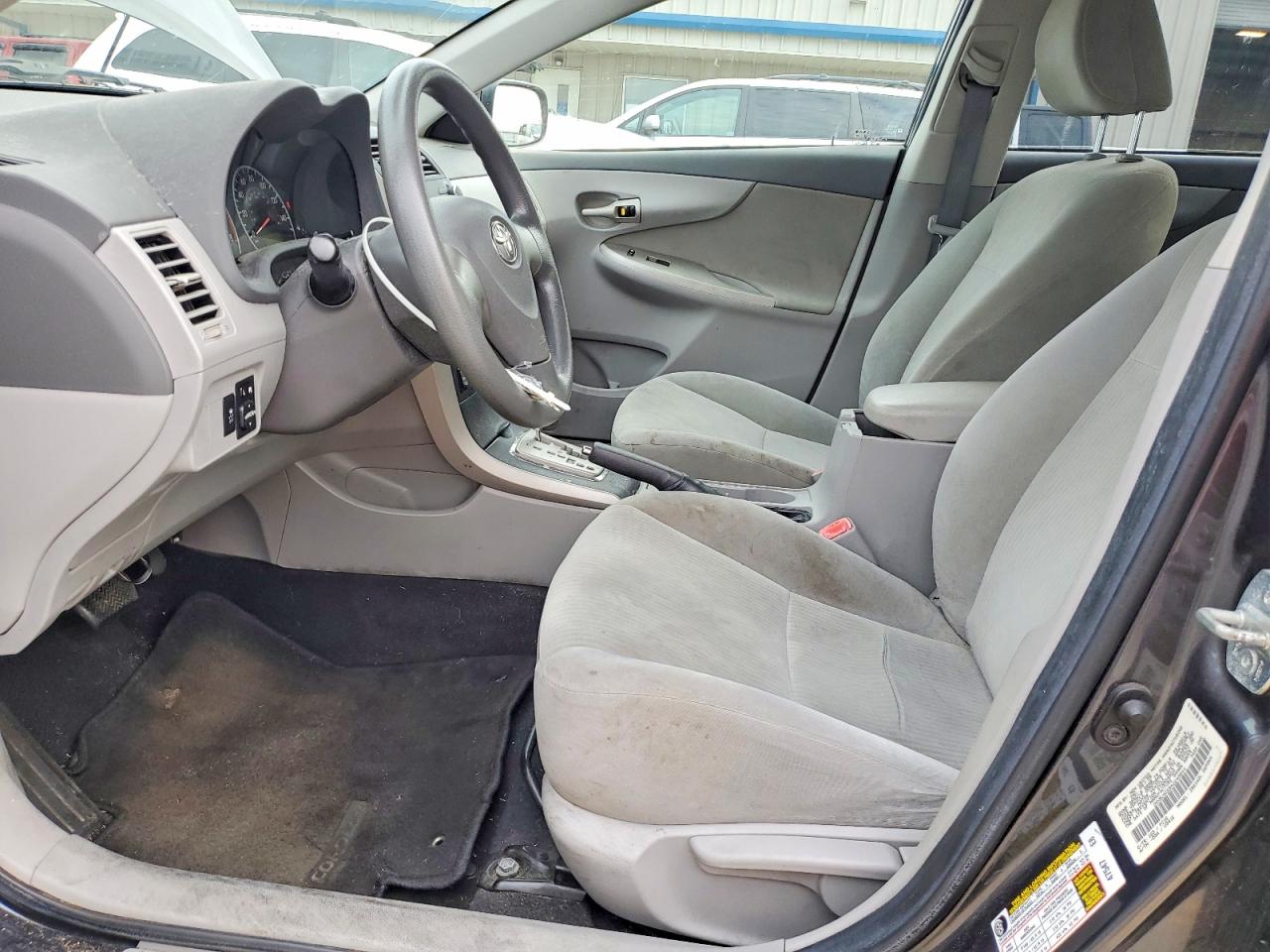 2010 Toyota Corolla Le Gray vin: 1NXBU4EE9AZ248844