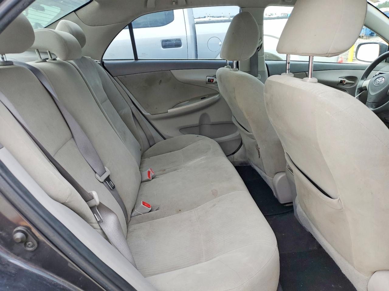 2010 Toyota Corolla Le Gray vin: 1NXBU4EE9AZ248844