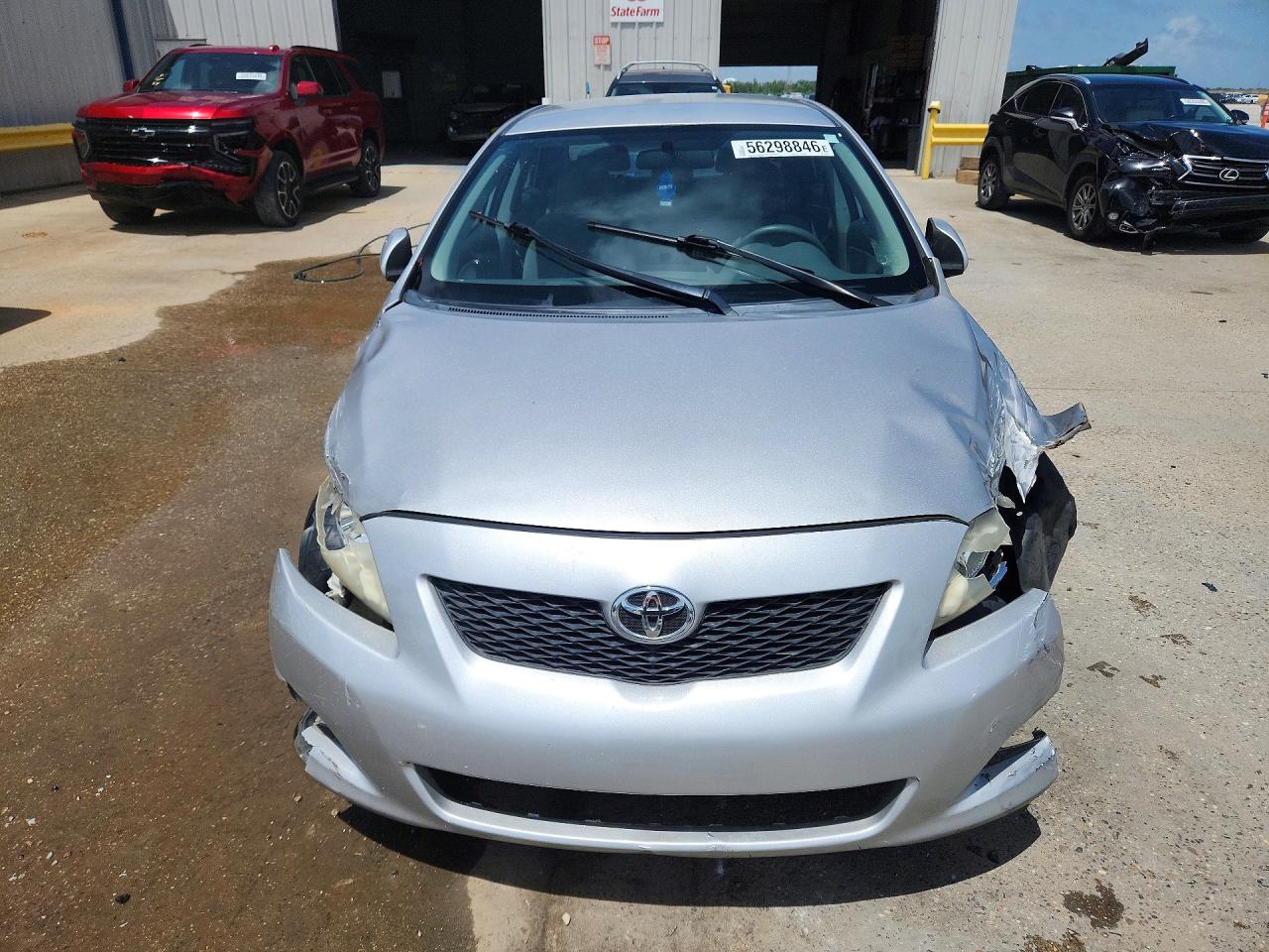 2010 Toyota Corolla Le Silver vin: 1NXBU4EE9AZ262520