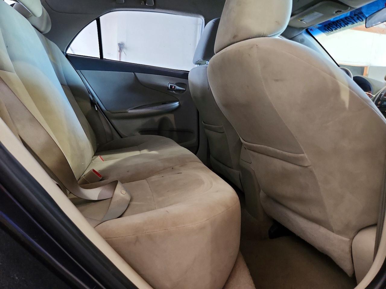 2010 Toyota Corolla Le Серый vin: 1NXBU4EE9AZ269399