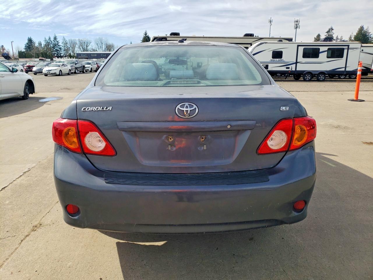2010 Toyota Corolla Le Gray vin: 1NXBU4EE9AZ282444