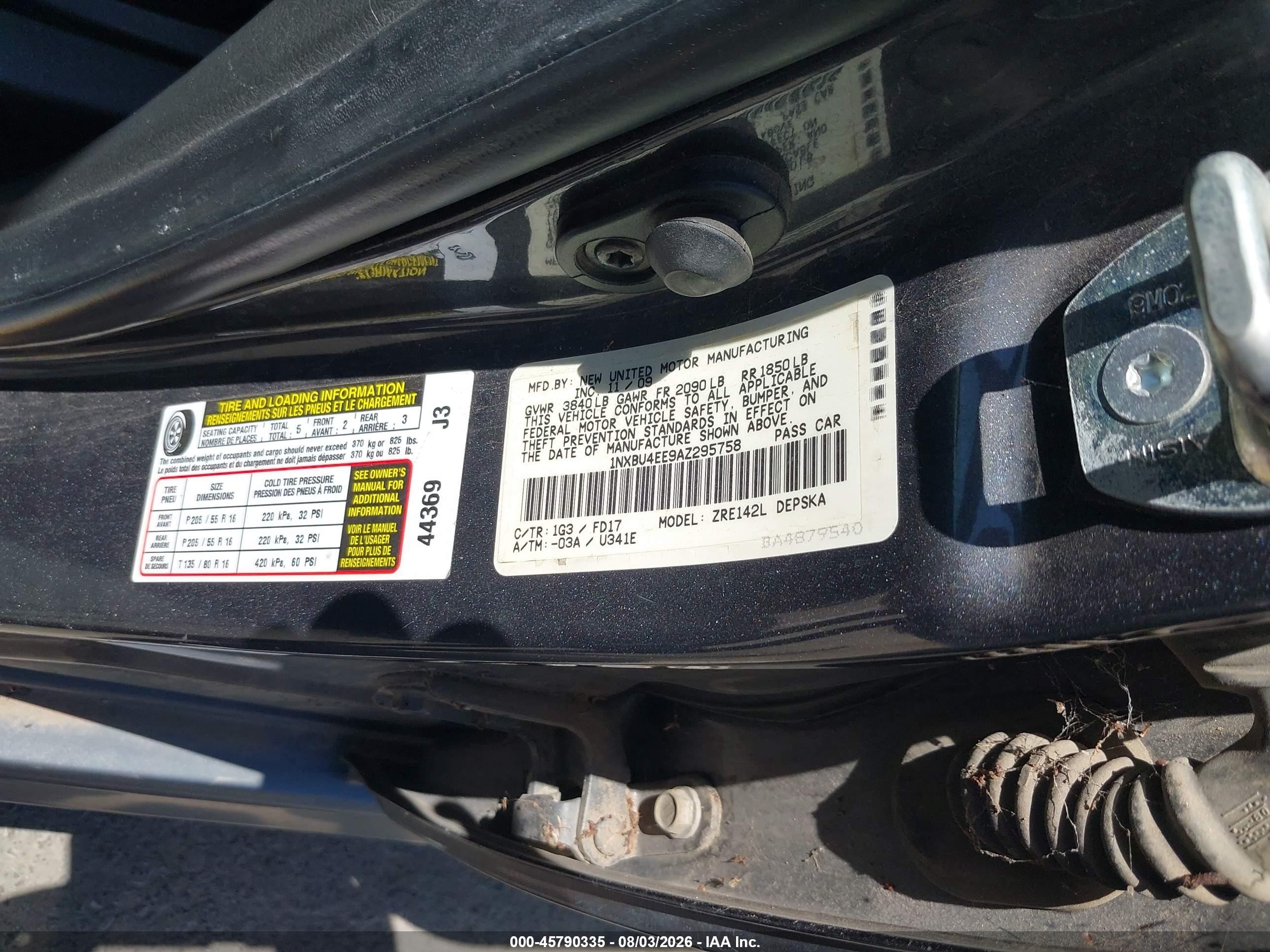 2010 Toyota Corolla S Gray vin: 1NXBU4EE9AZ295758