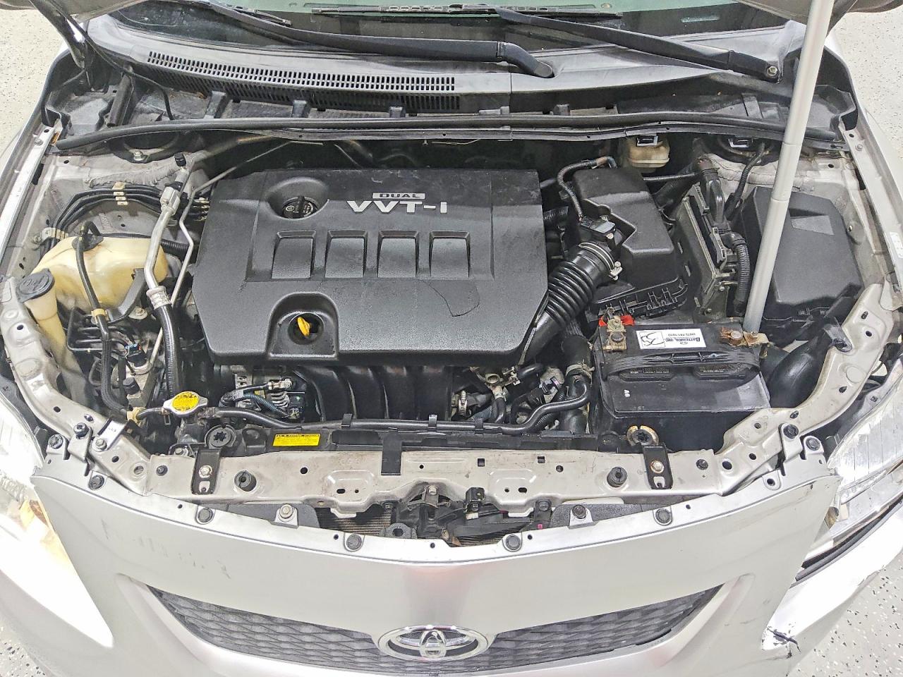 2010 Toyota Corolla Le Серый vin: 1NXBU4EE9AZ311523