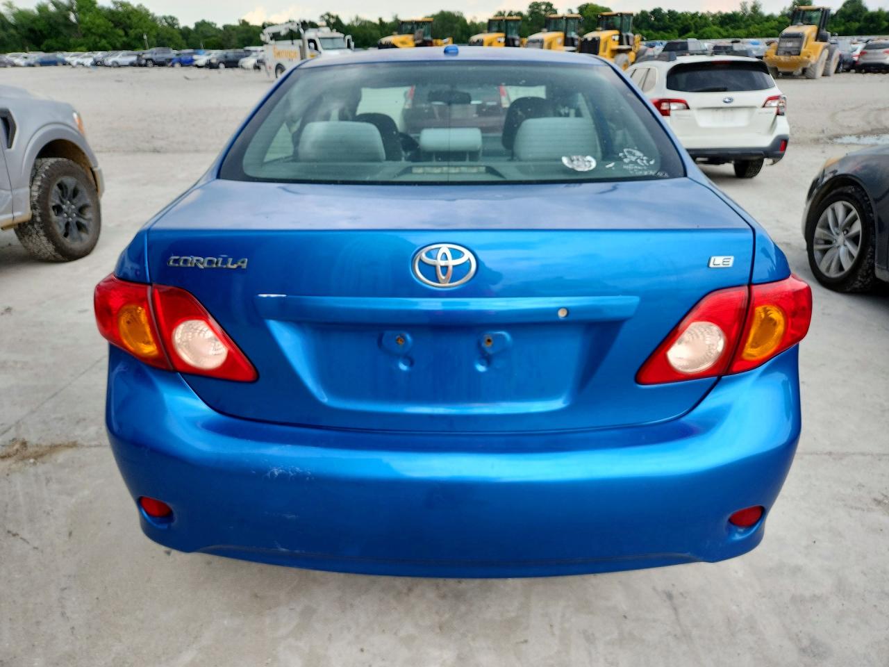 2010 Toyota Corolla Le Blue vin: 1NXBU4EE9AZ315572