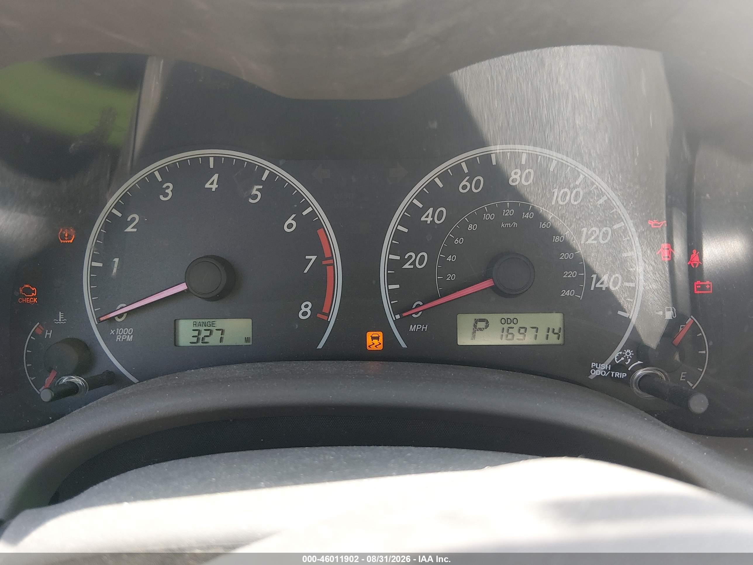 2010 Toyota Corolla Le Gold vin: 1NXBU4EE9AZ336079