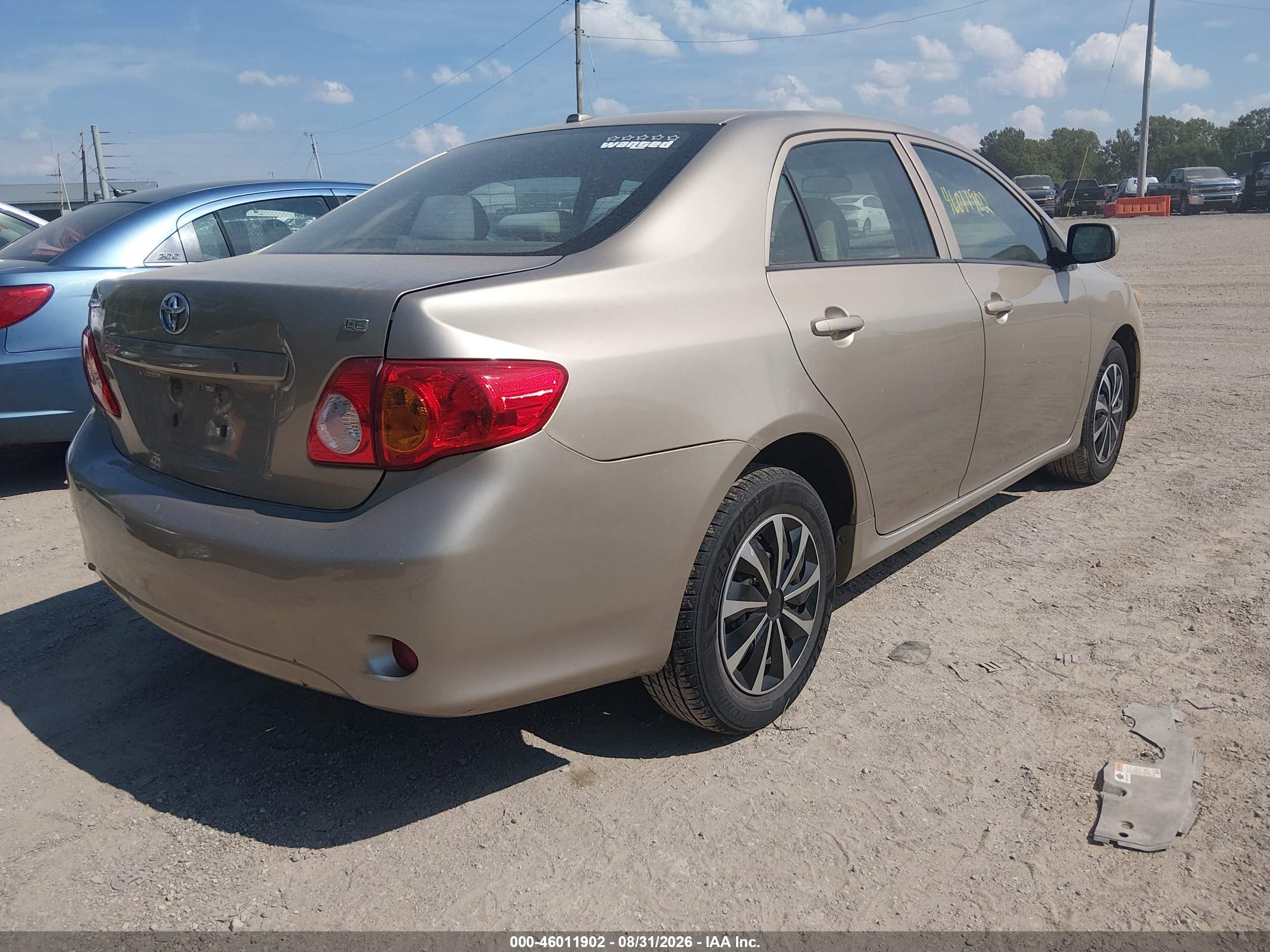 2010 Toyota Corolla Le Gold vin: 1NXBU4EE9AZ336079