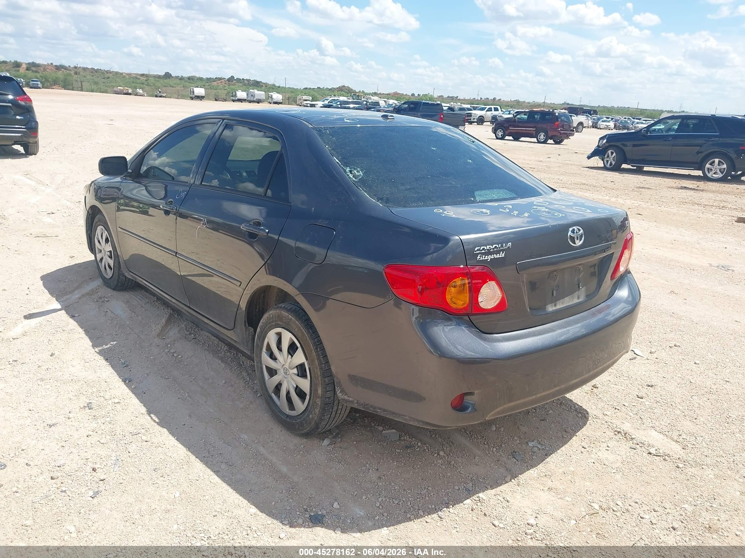 2010 Toyota Corolla Le Gray vin: 1NXBU4EE9AZ360267