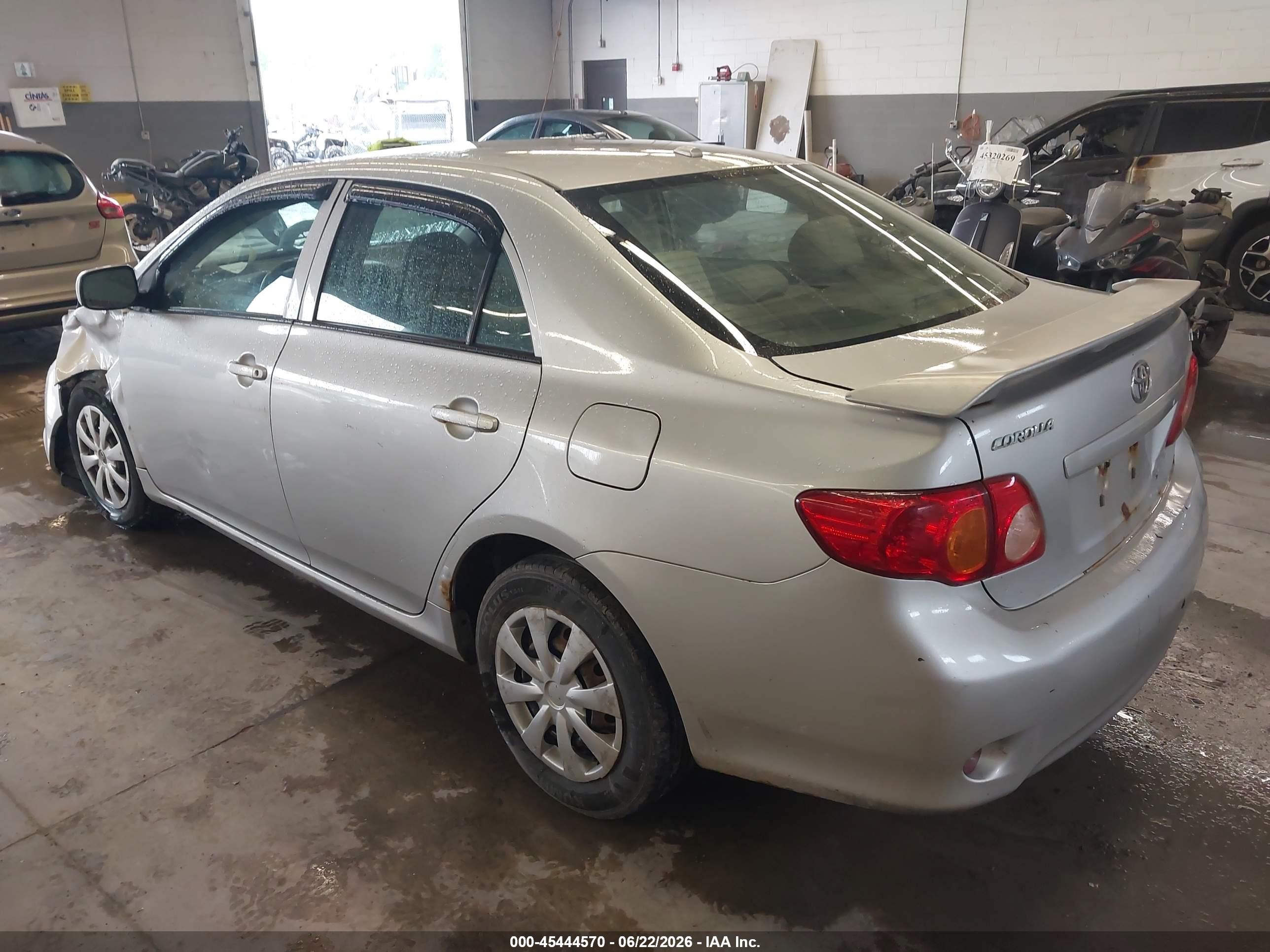 2010 Toyota Corolla Le Серебряный vin: 1NXBU4EE9AZ366408