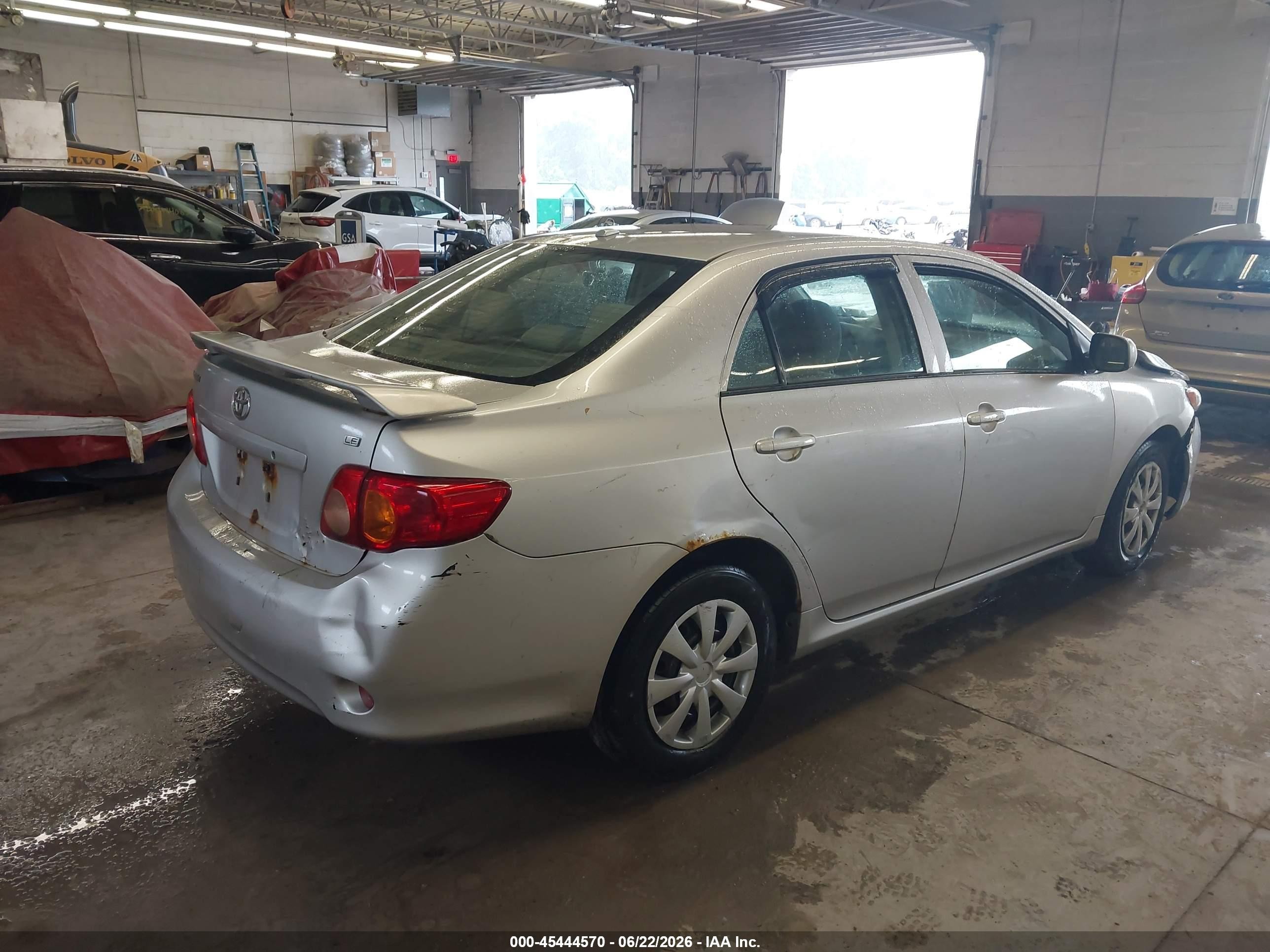2010 Toyota Corolla Le Серебряный vin: 1NXBU4EE9AZ366408