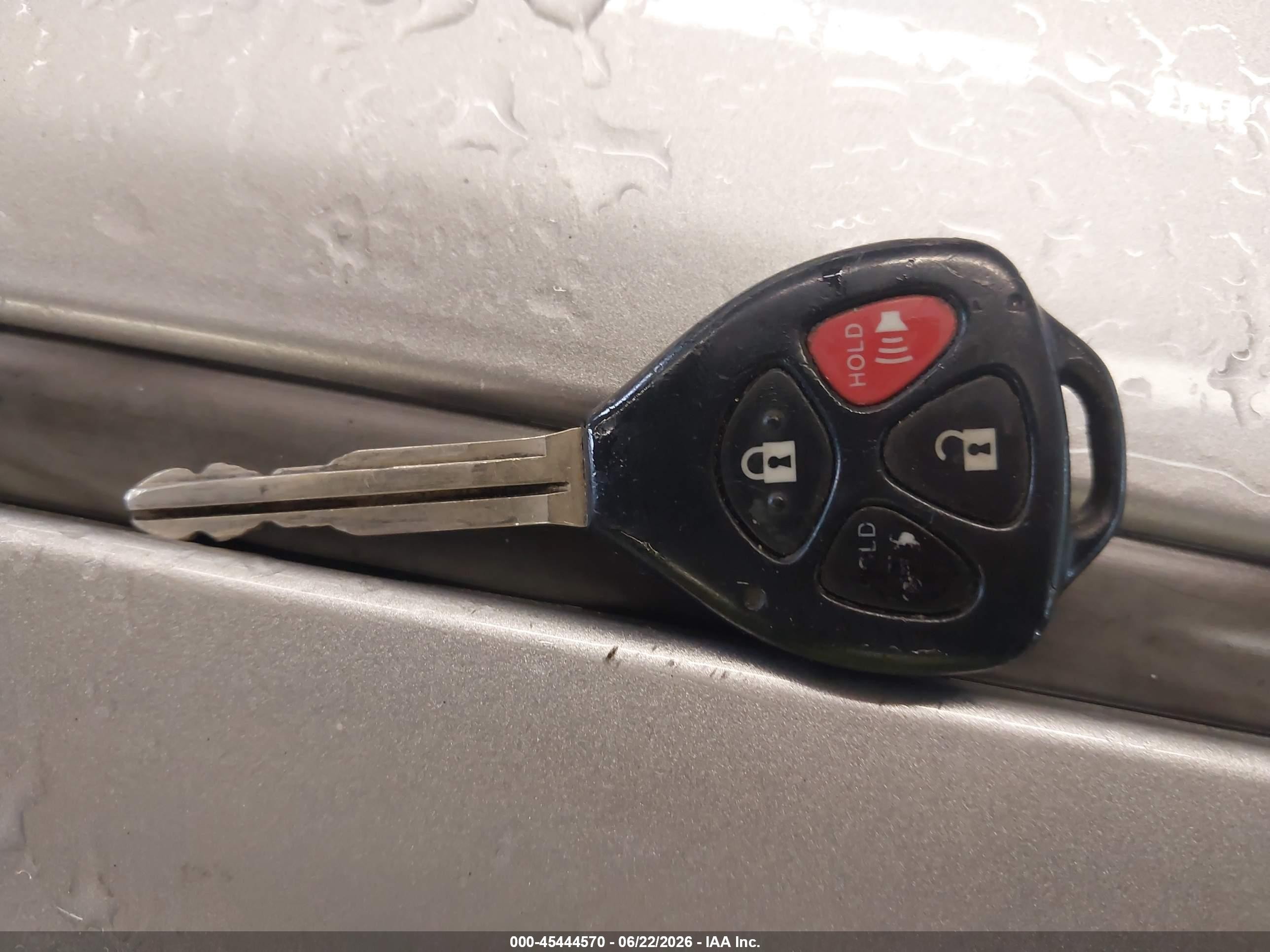 2010 Toyota Corolla Le Серебряный vin: 1NXBU4EE9AZ366408