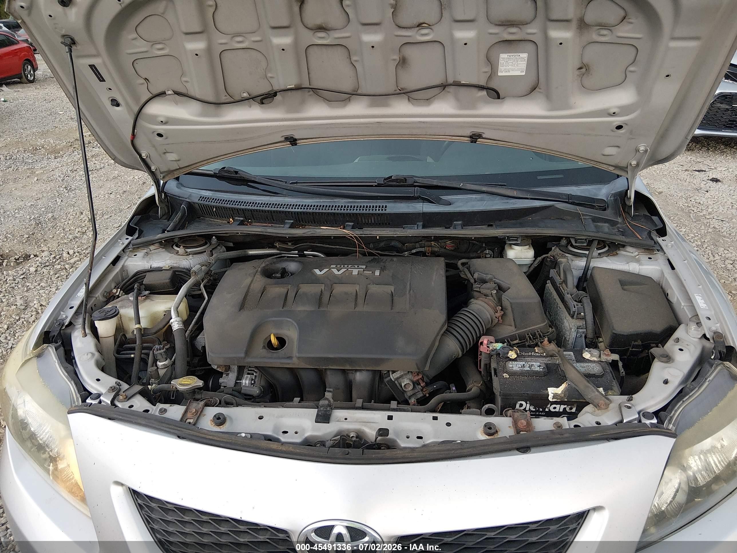 2010 Toyota Corolla S Silver vin: 1NXBU4EE9AZ381393