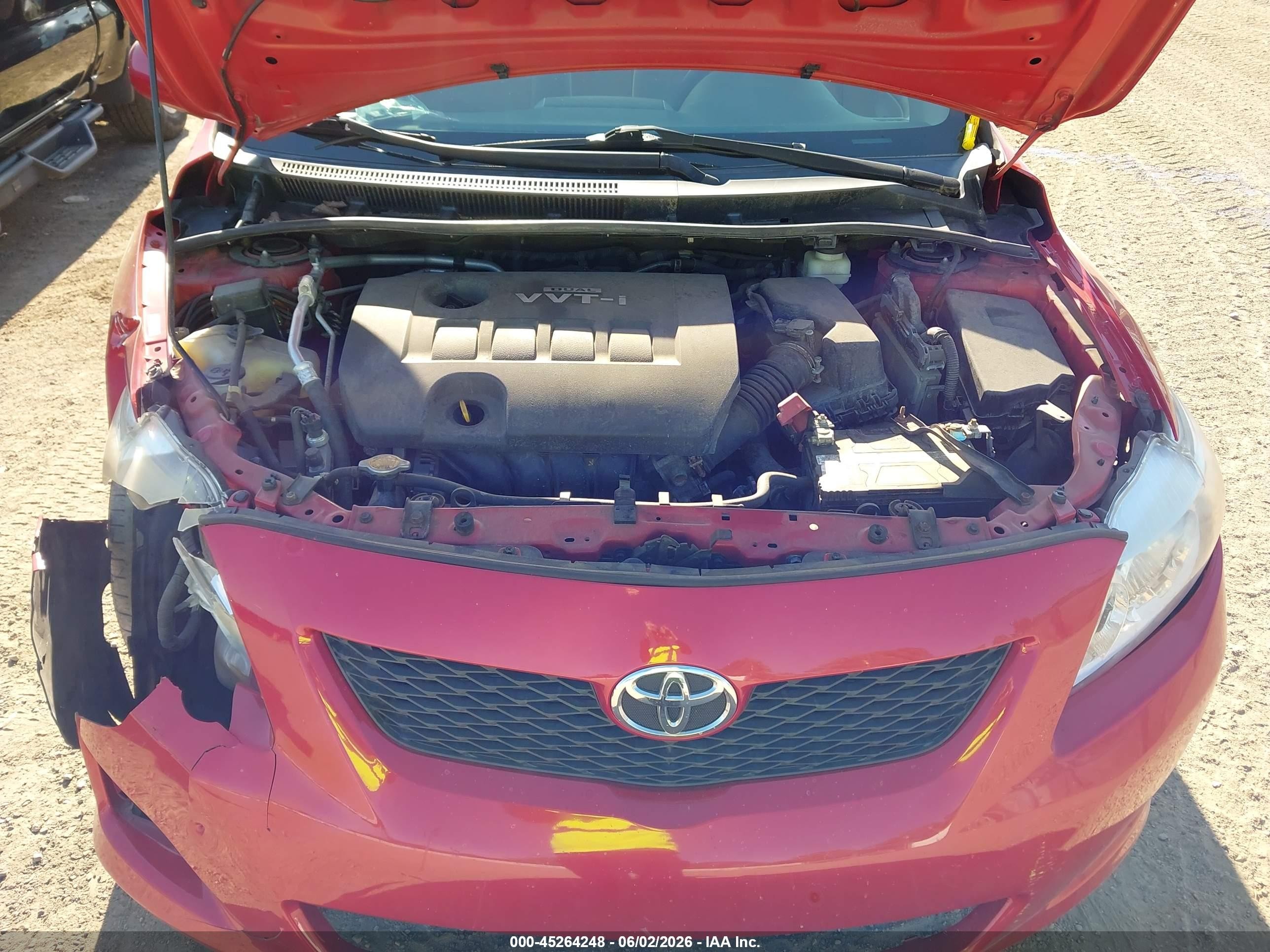 2010 Toyota Corolla Le Red vin: 1NXBU4EE9AZ384780