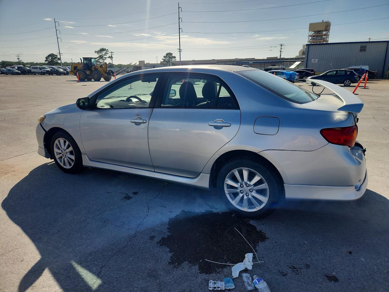 2010 Toyota Corolla S Silver vin: 1NXBU4EEXAZ170624