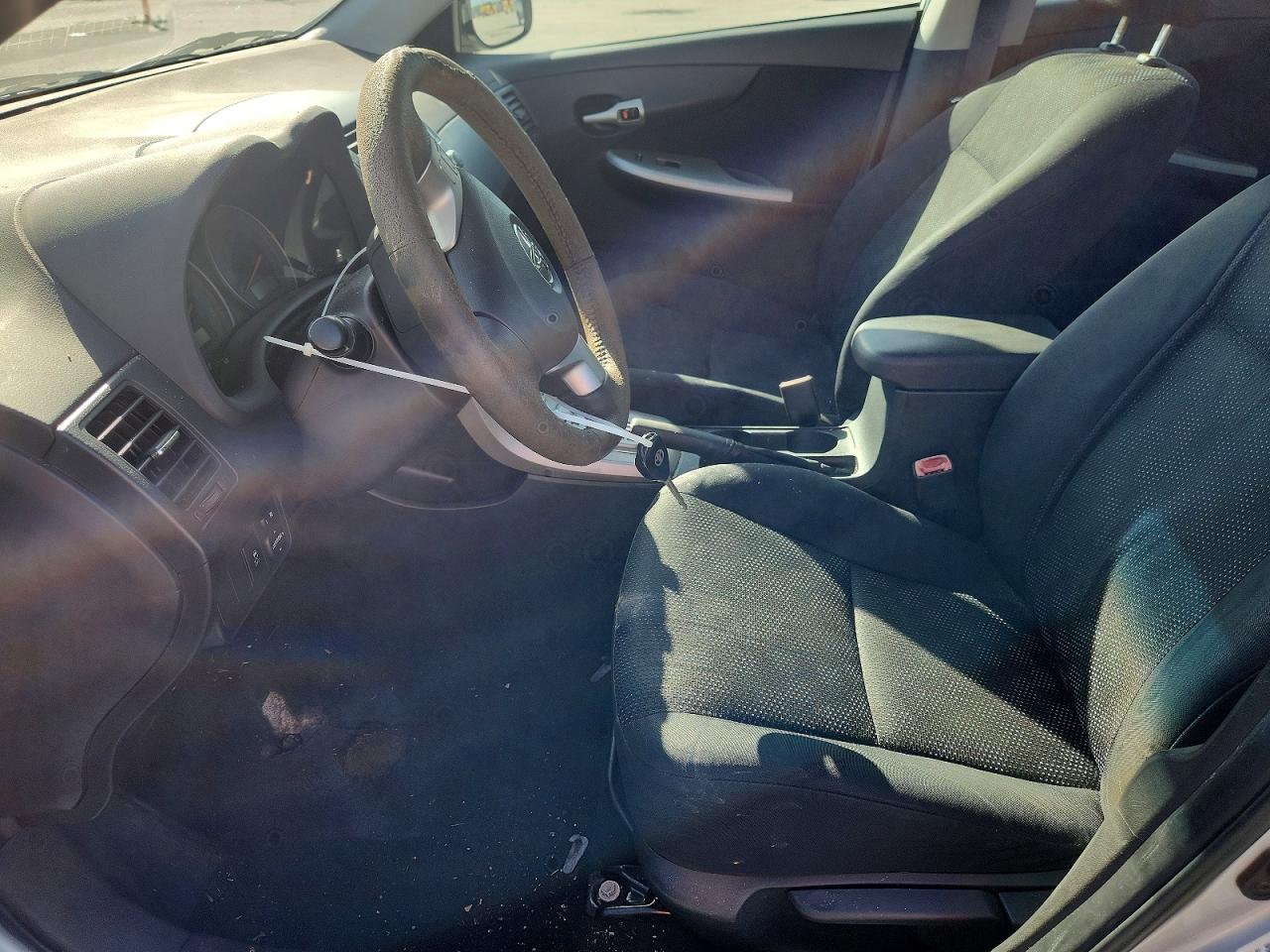 2010 Toyota Corolla S Silver vin: 1NXBU4EEXAZ170624