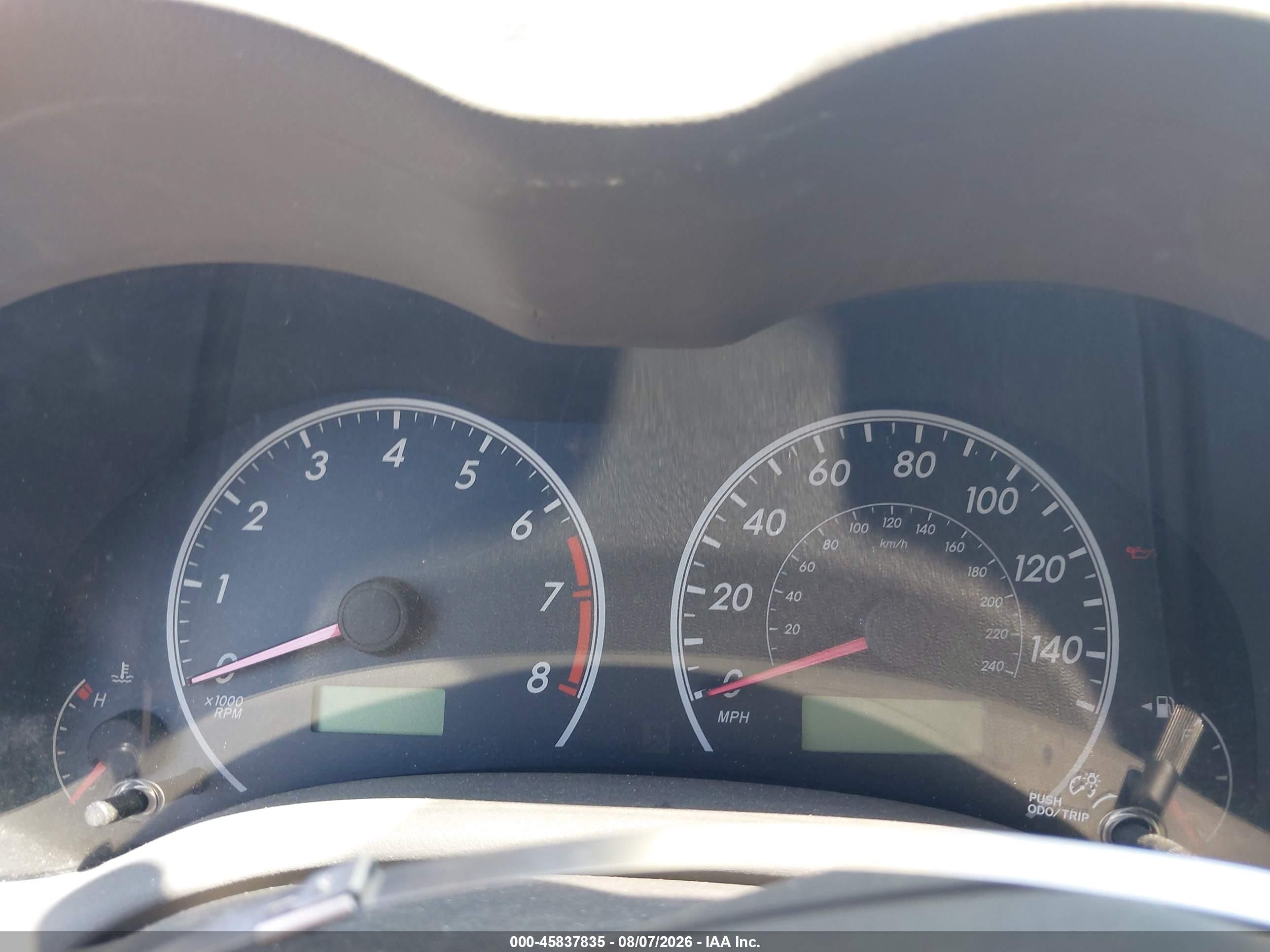 2010 Toyota Corolla Le Серебряный vin: 1NXBU4EEXAZ176567