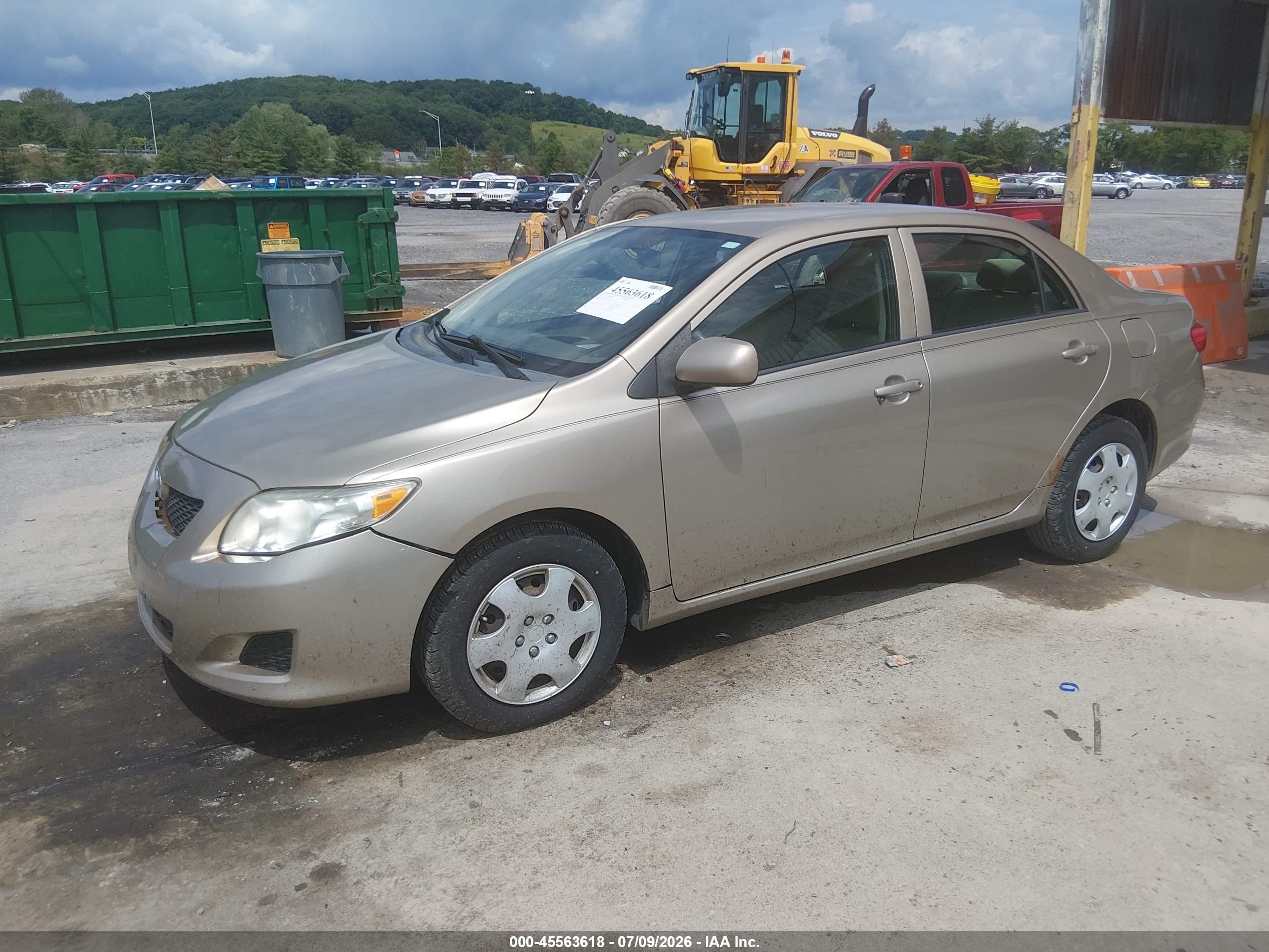 2010 Toyota Corolla Le Gold vin: 1NXBU4EEXAZ181851