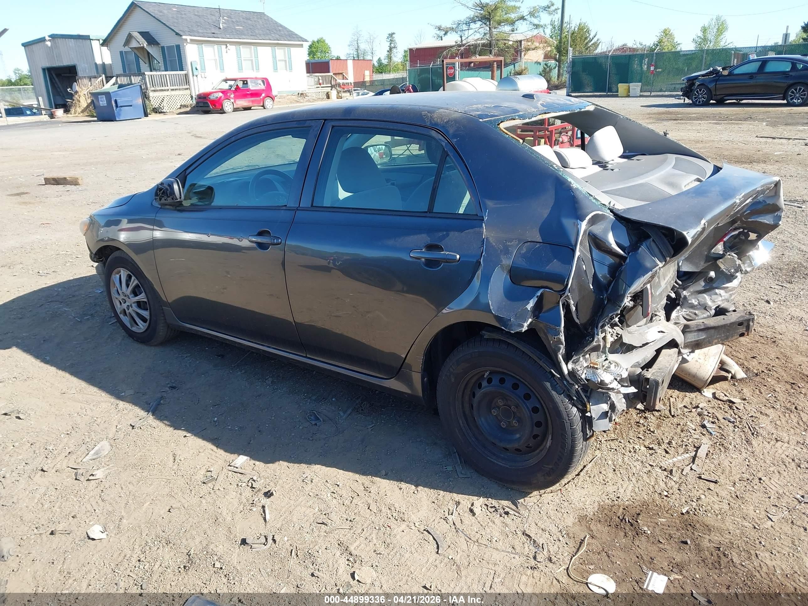 2010 Toyota Corolla   Gray vin: 1NXBU4EEXAZ183910