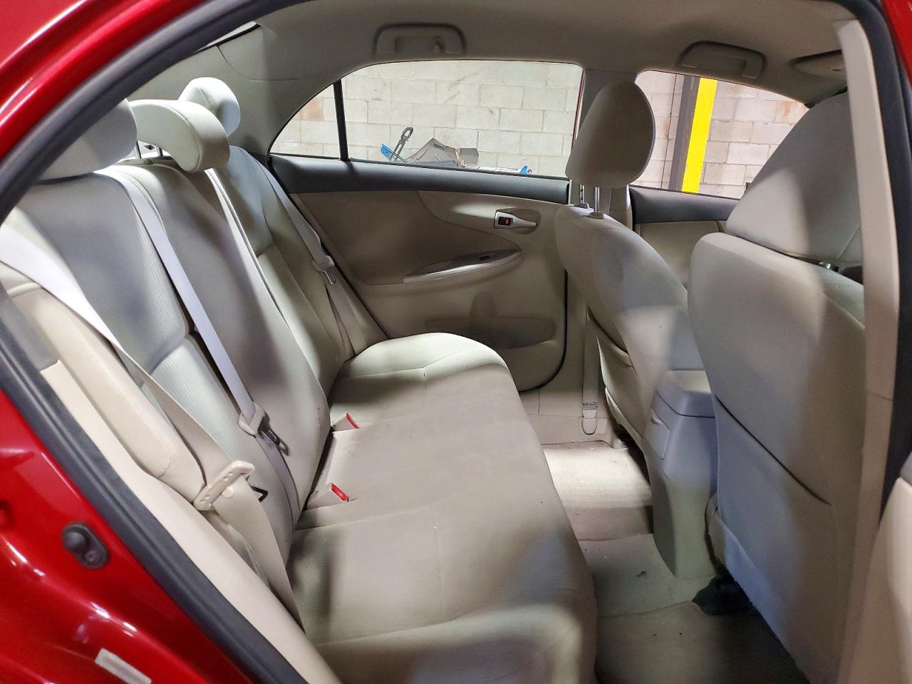 2010 Toyota Corolla Le Красный vin: 1NXBU4EEXAZ188315