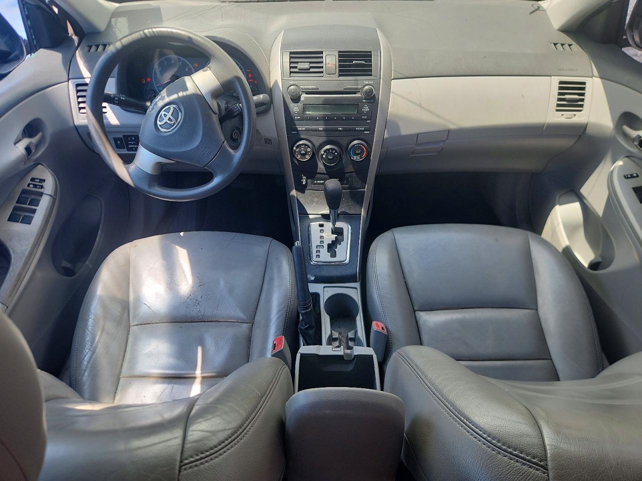 2010 Toyota Corolla Le Gray vin: 1NXBU4EEXAZ216064