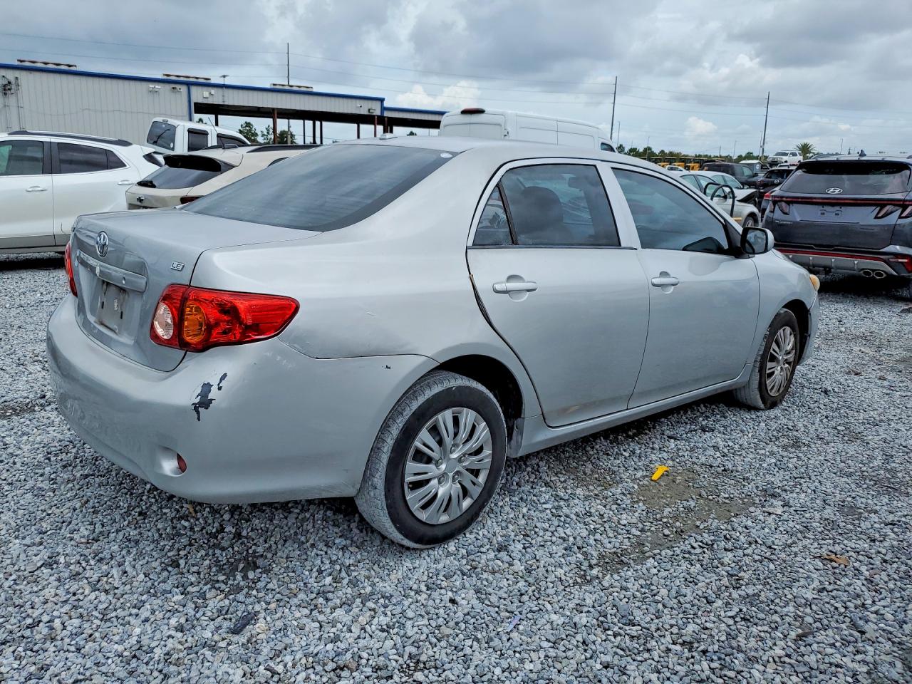 2010 Toyota Corolla Le Gray vin: 1NXBU4EEXAZ216064