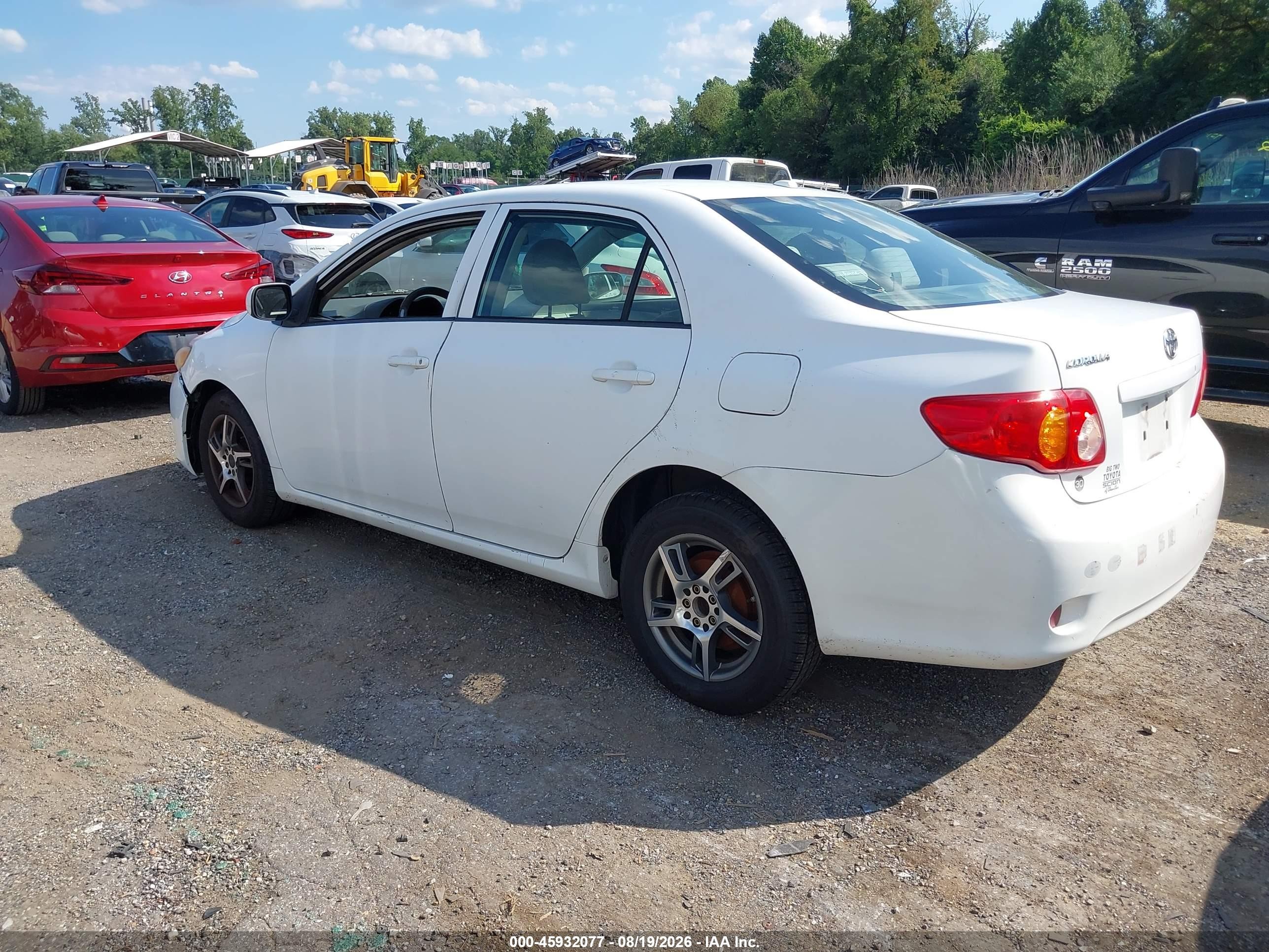 2010 Toyota Corolla Le Белый vin: 1NXBU4EEXAZ236993