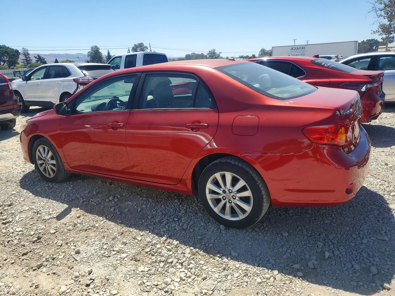 2010 Toyota Corolla Xle Red vin: 1NXBU4EEXAZ247833