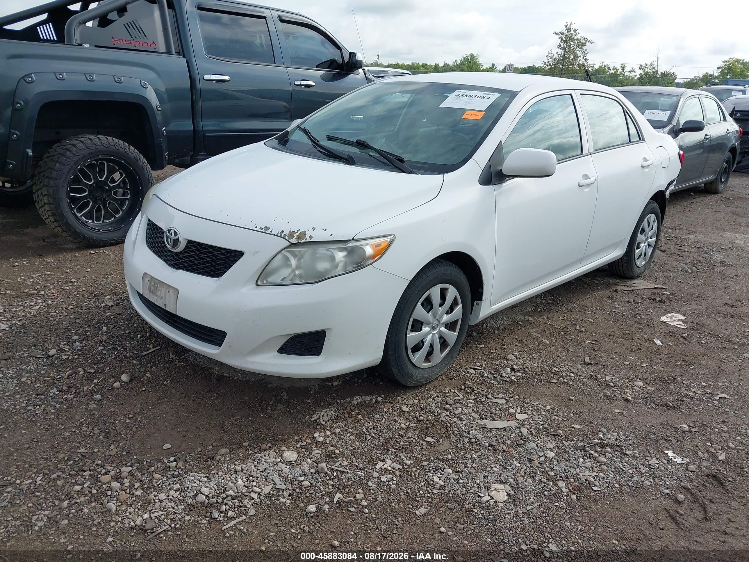 2010 Toyota Corolla Le White vin: 1NXBU4EEXAZ253955