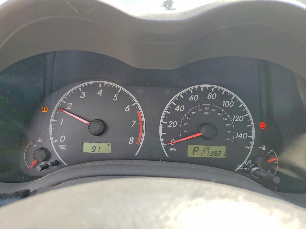 2010 Toyota Corolla Le Silver vin: 1NXBU4EEXAZ275969