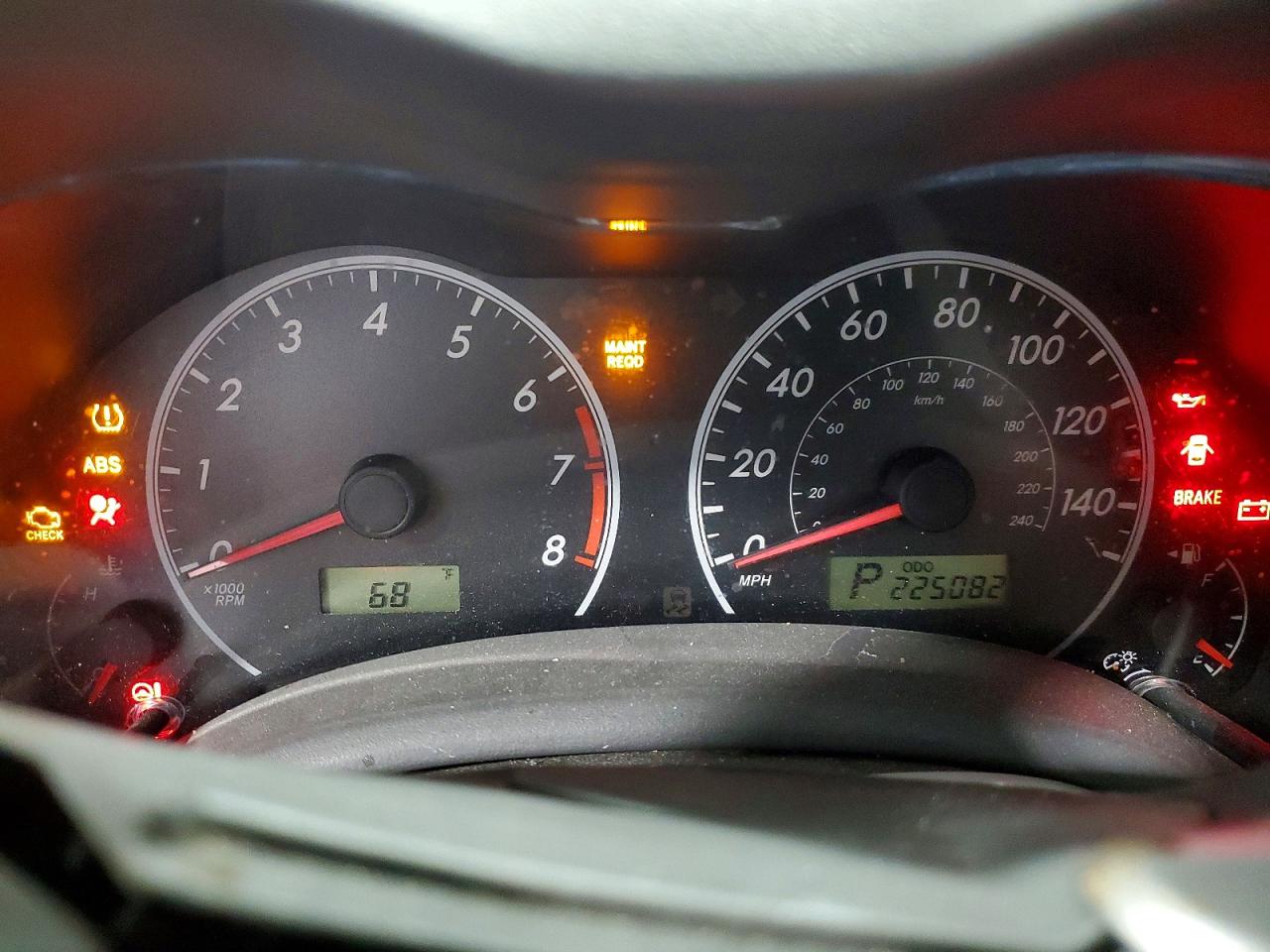 2010 Toyota Corolla Le Silver vin: 1NXBU4EEXAZ279357