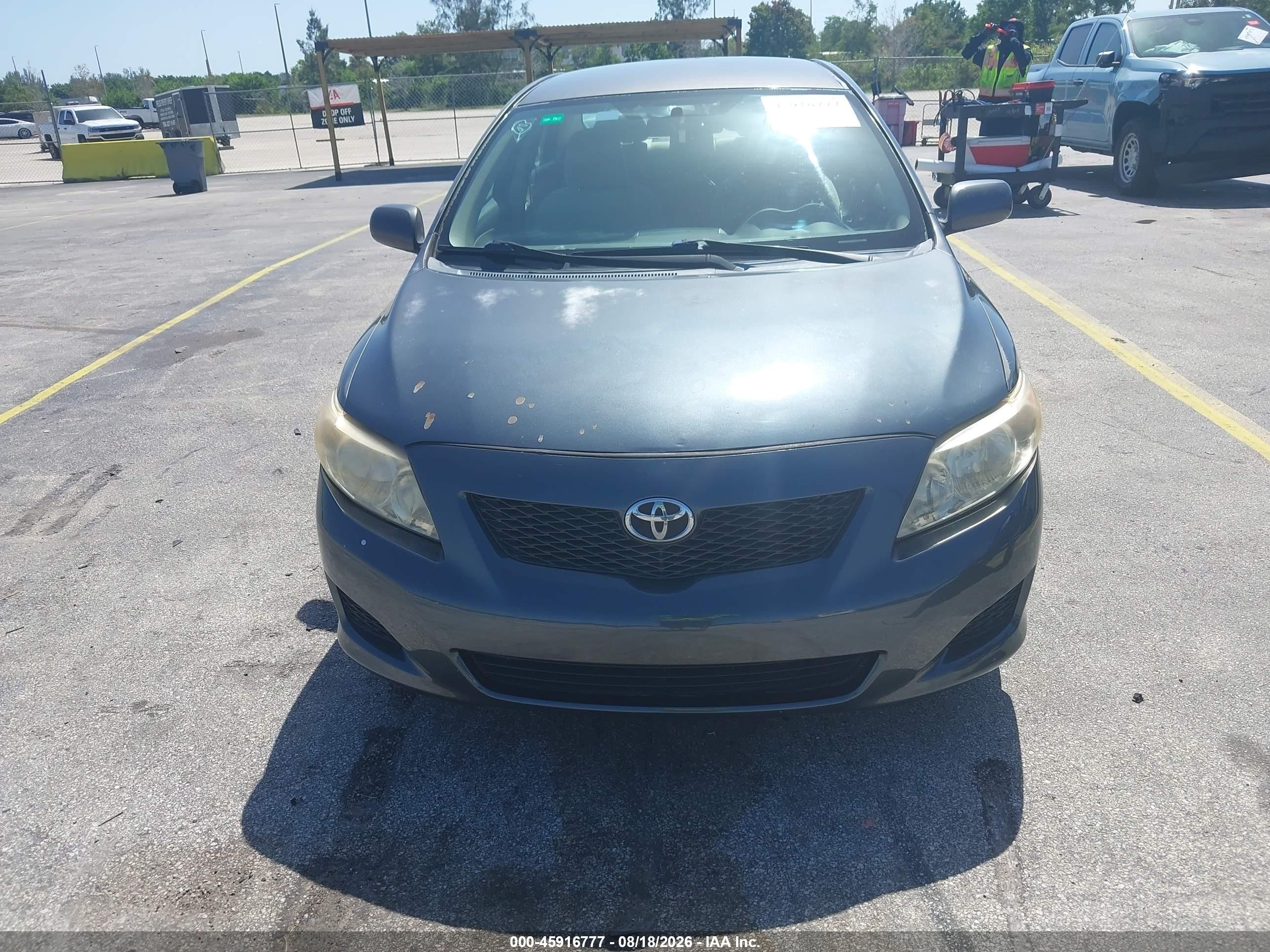 2010 Toyota Corolla Le Gray vin: 1NXBU4EEXAZ282825
