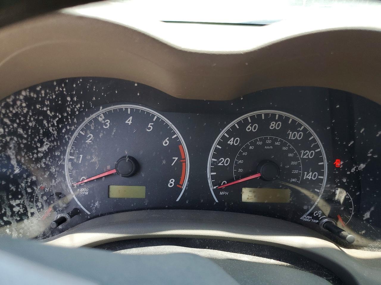 2010 Toyota Corolla Le Red vin: 1NXBU4EEXAZ291542