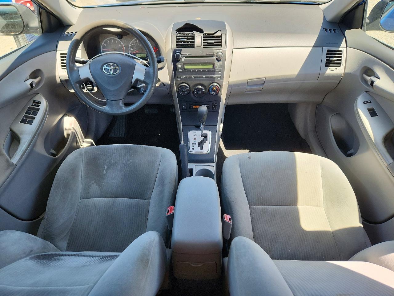 2010 Toyota Corolla Le Blue vin: 1NXBU4EEXAZ294604