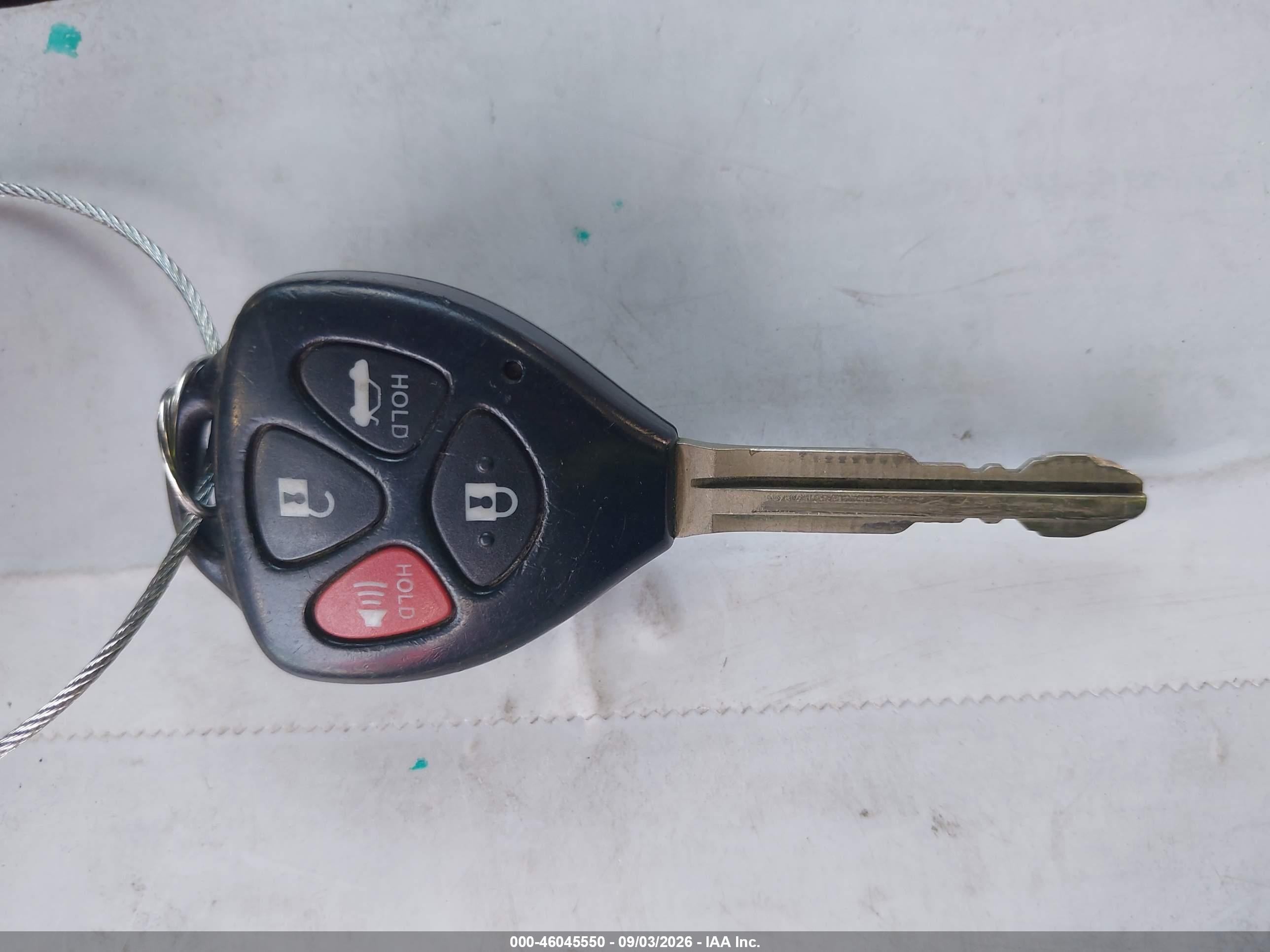 2010 Toyota Corolla Le Silver vin: 1NXBU4EEXAZ304581