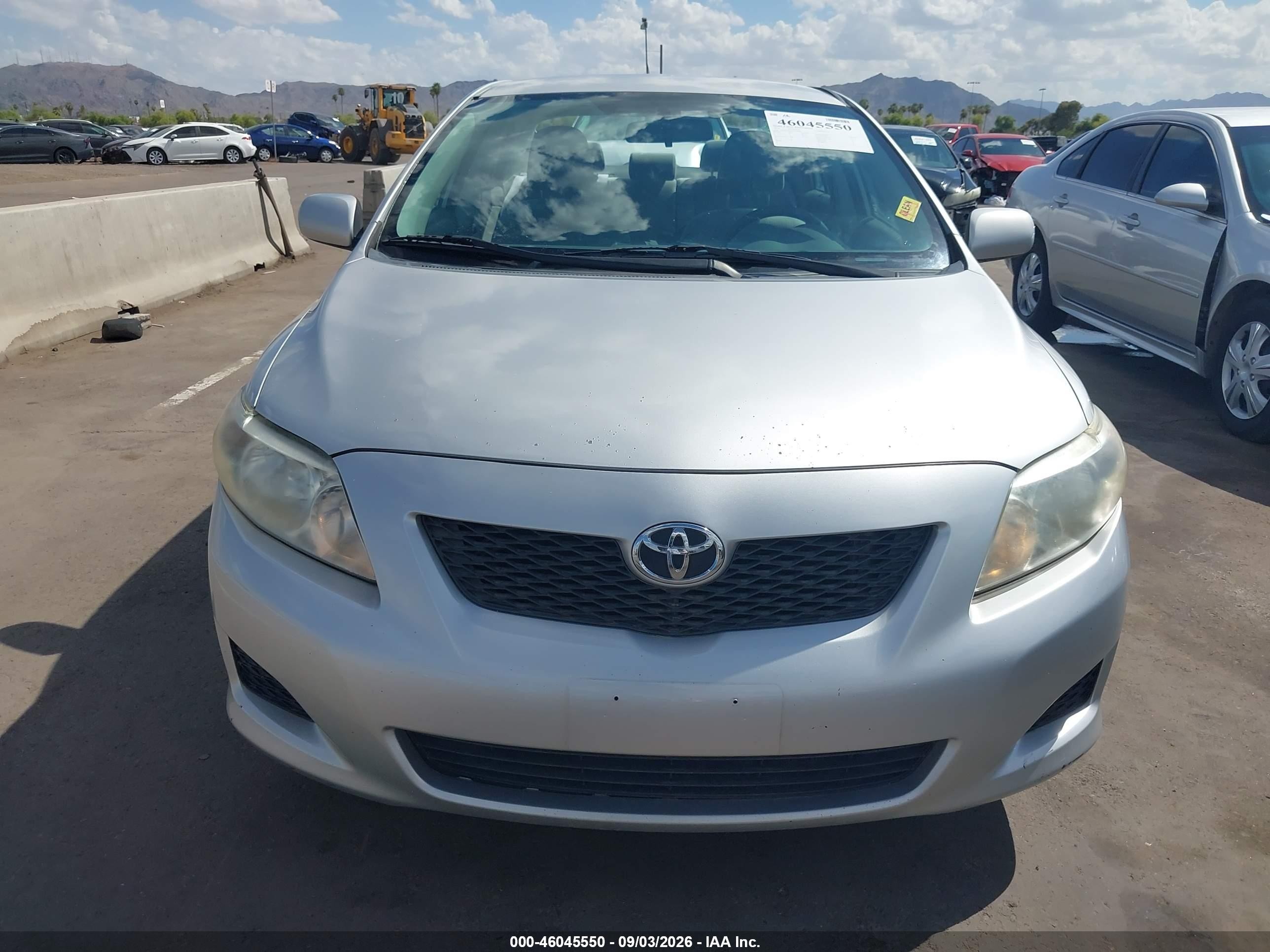 2010 Toyota Corolla Le Silver vin: 1NXBU4EEXAZ304581