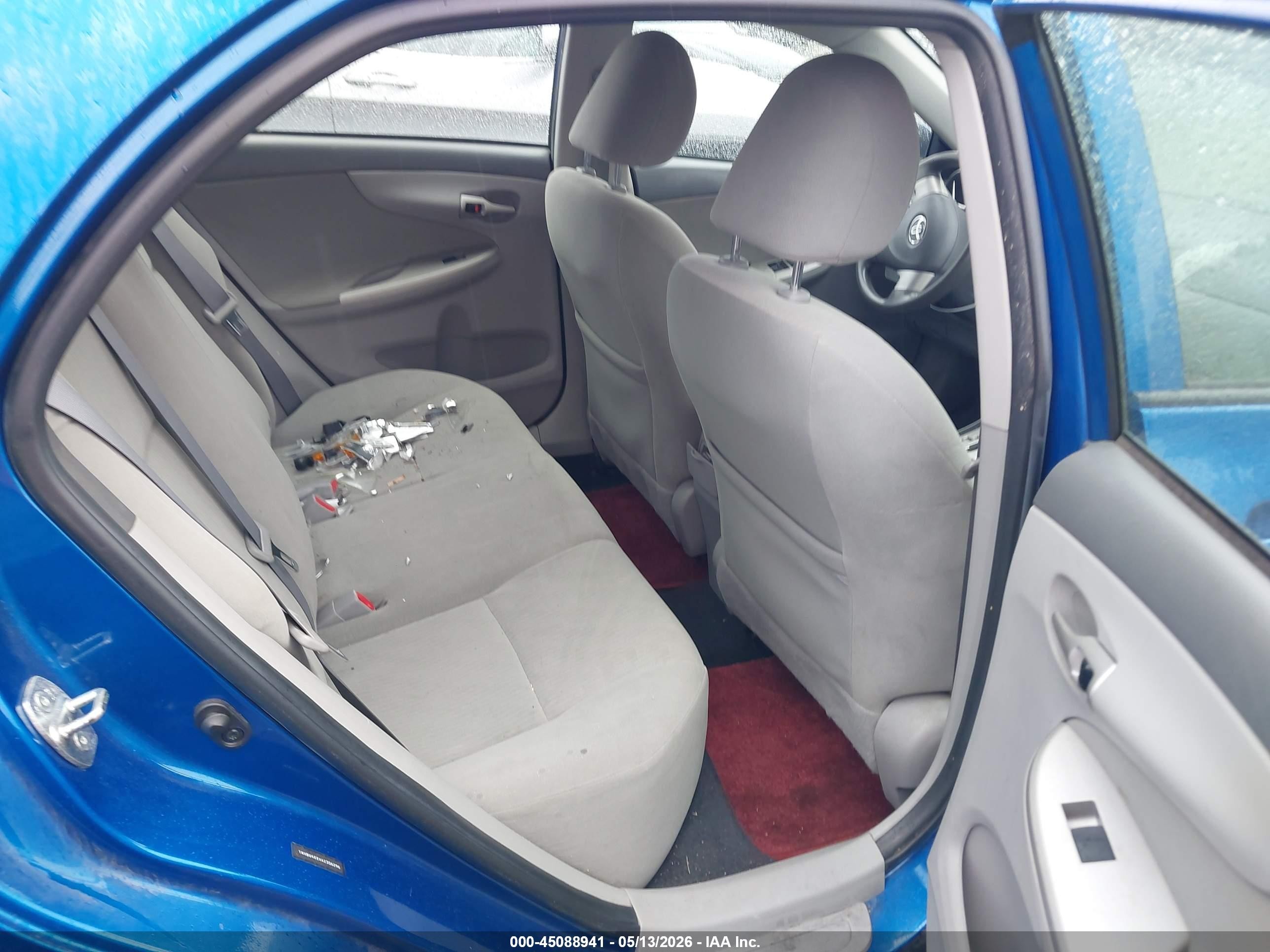2010 Toyota Corolla Le Blue vin: 1NXBU4EEXAZ306296