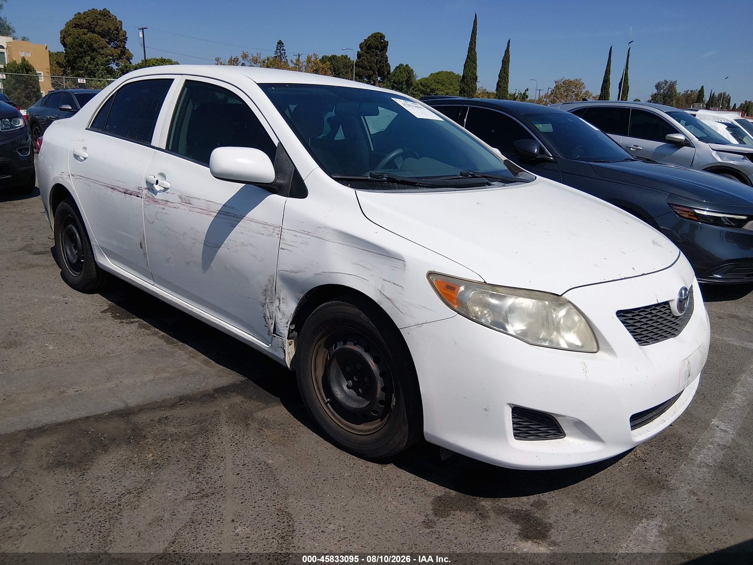 2010 Toyota Corolla Le Белый vin: 1NXBU4EEXAZ309652