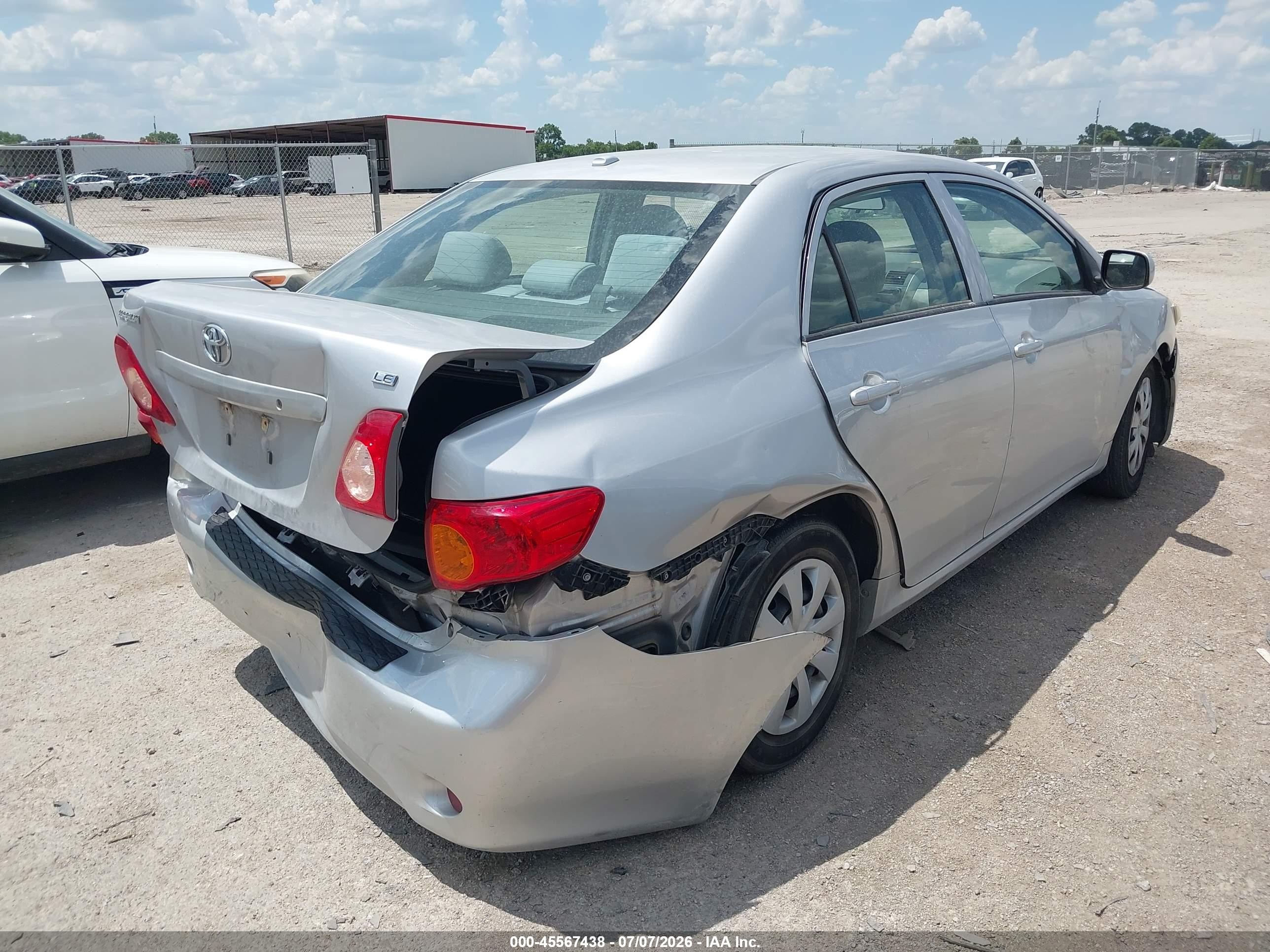 2010 Toyota Corolla Le Gray vin: 1NXBU4EEXAZ311398