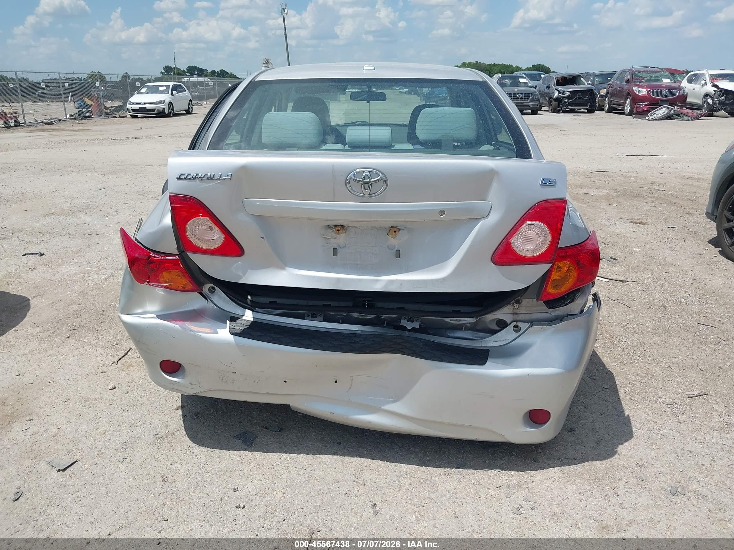 2010 Toyota Corolla Le Gray vin: 1NXBU4EEXAZ311398