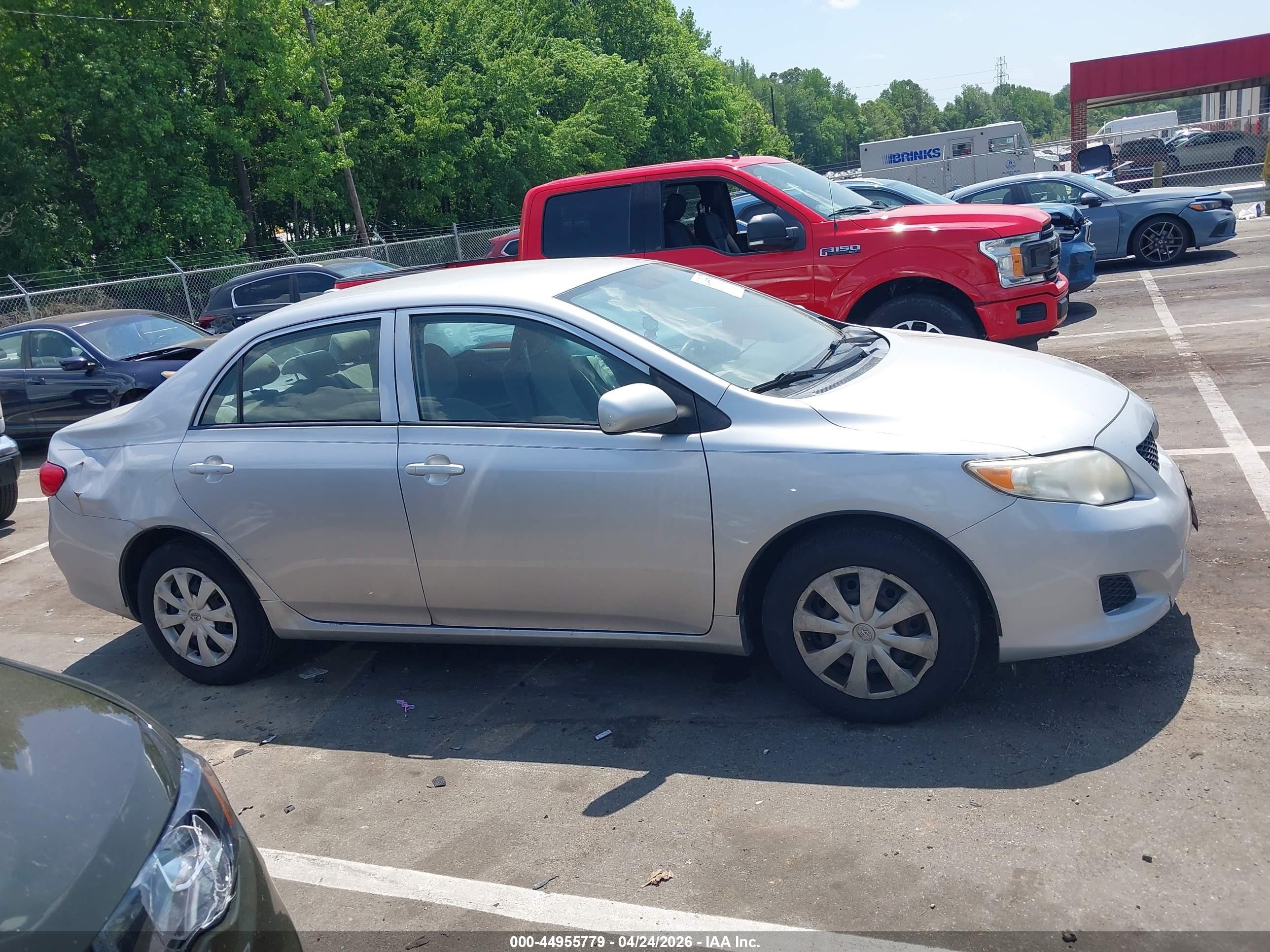 2010 Toyota Corolla Le Серый vin: 1NXBU4EEXAZ312907
