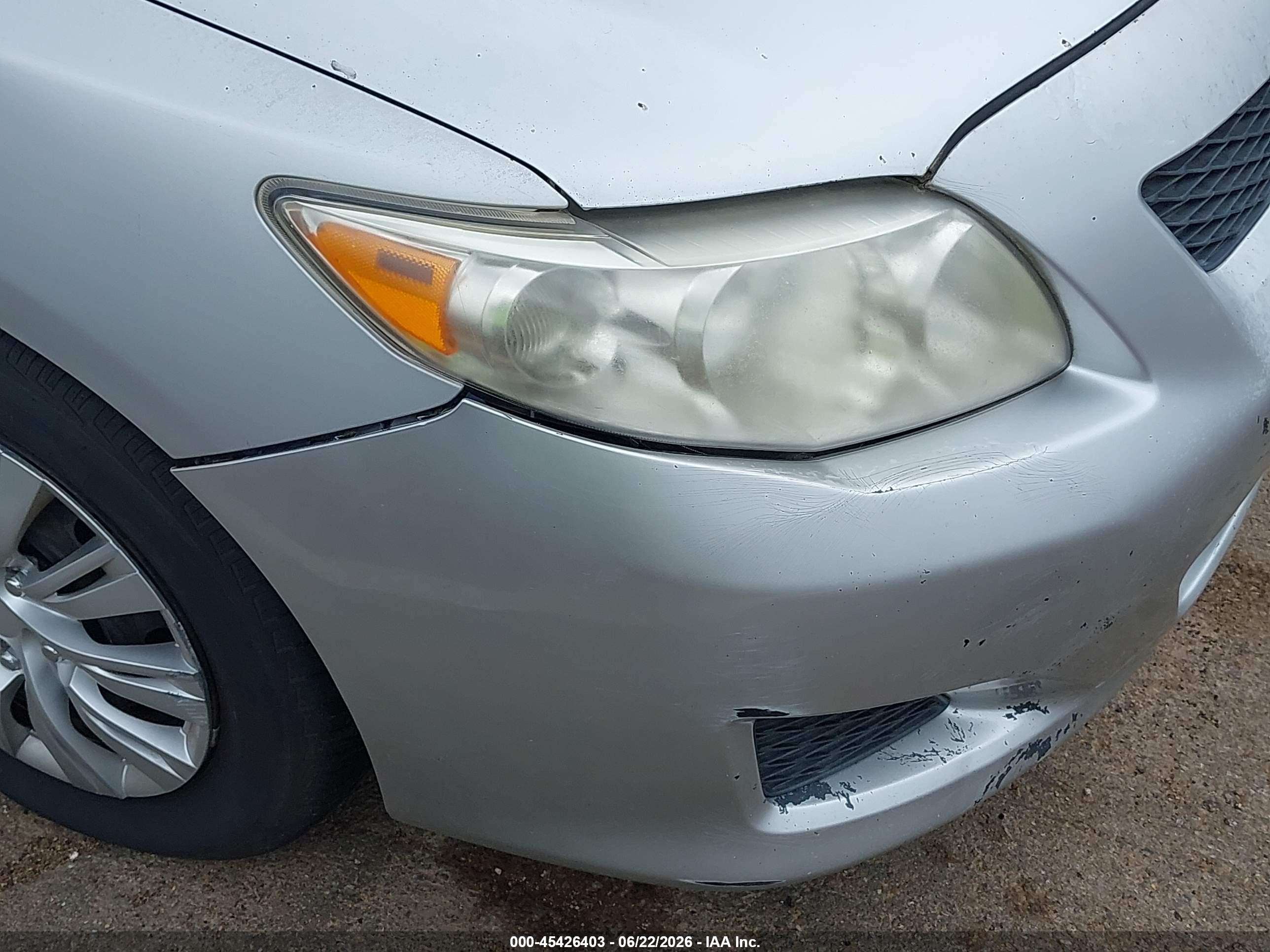 2010 Toyota Corolla Le Серебряный vin: 1NXBU4EEXAZ314639