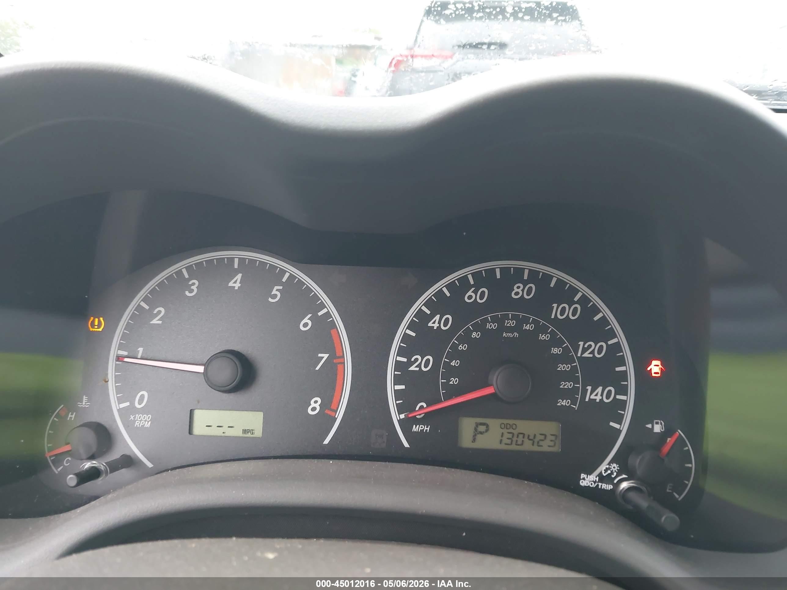 2010 Toyota Corolla Le Silver vin: 1NXBU4EEXAZ318710
