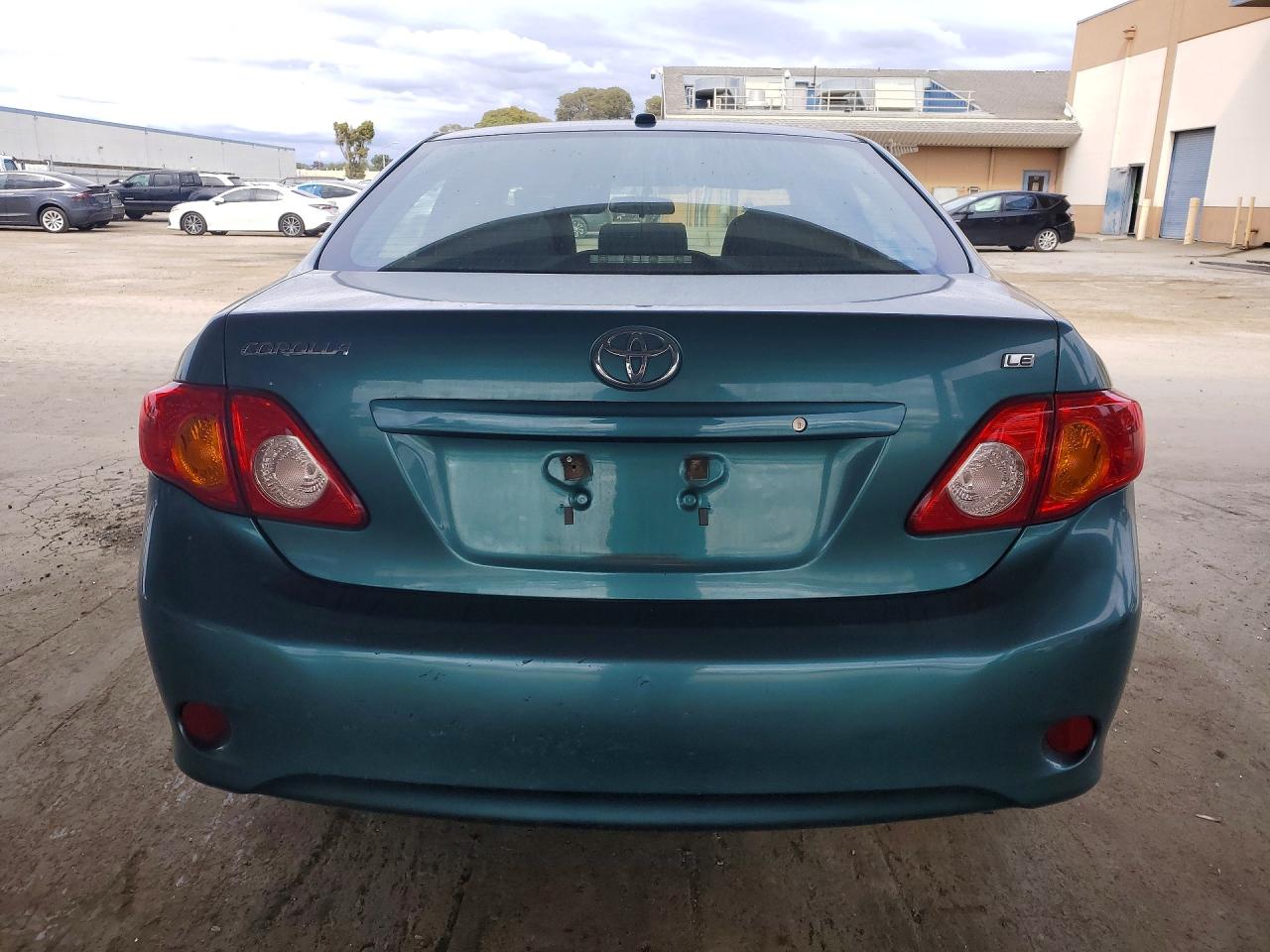 2010 Toyota Corolla Le Green vin: 1NXBU4EEXAZ323714