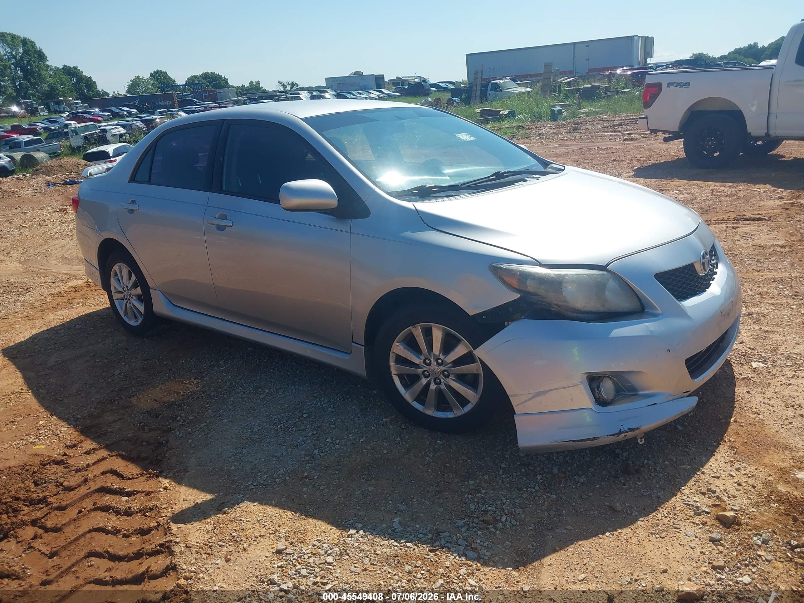 2010 Toyota Corolla S Silver vin: 1NXBU4EEXAZ337645