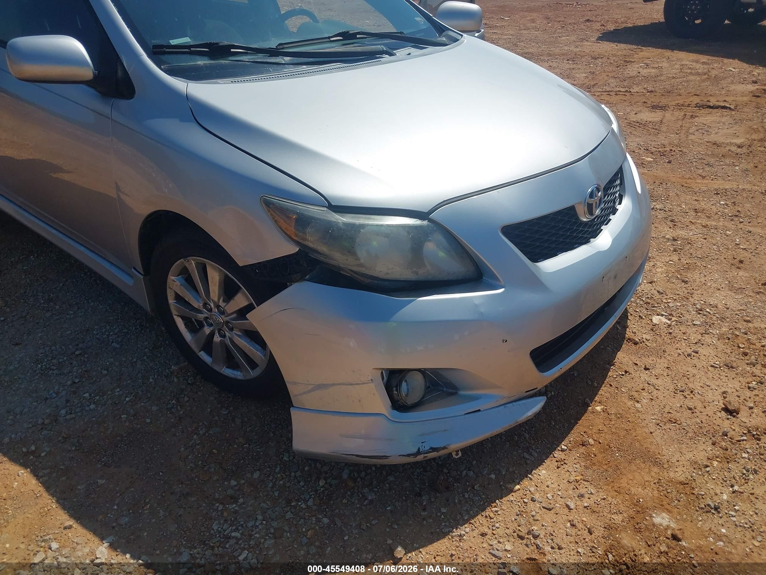 2010 Toyota Corolla S Silver vin: 1NXBU4EEXAZ337645