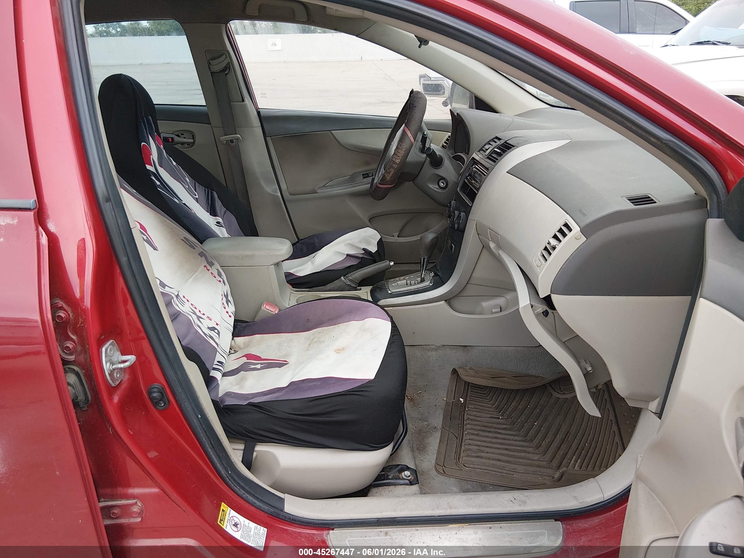 2010 Toyota Corolla Le Red vin: 1NXBU4EEXAZ353635