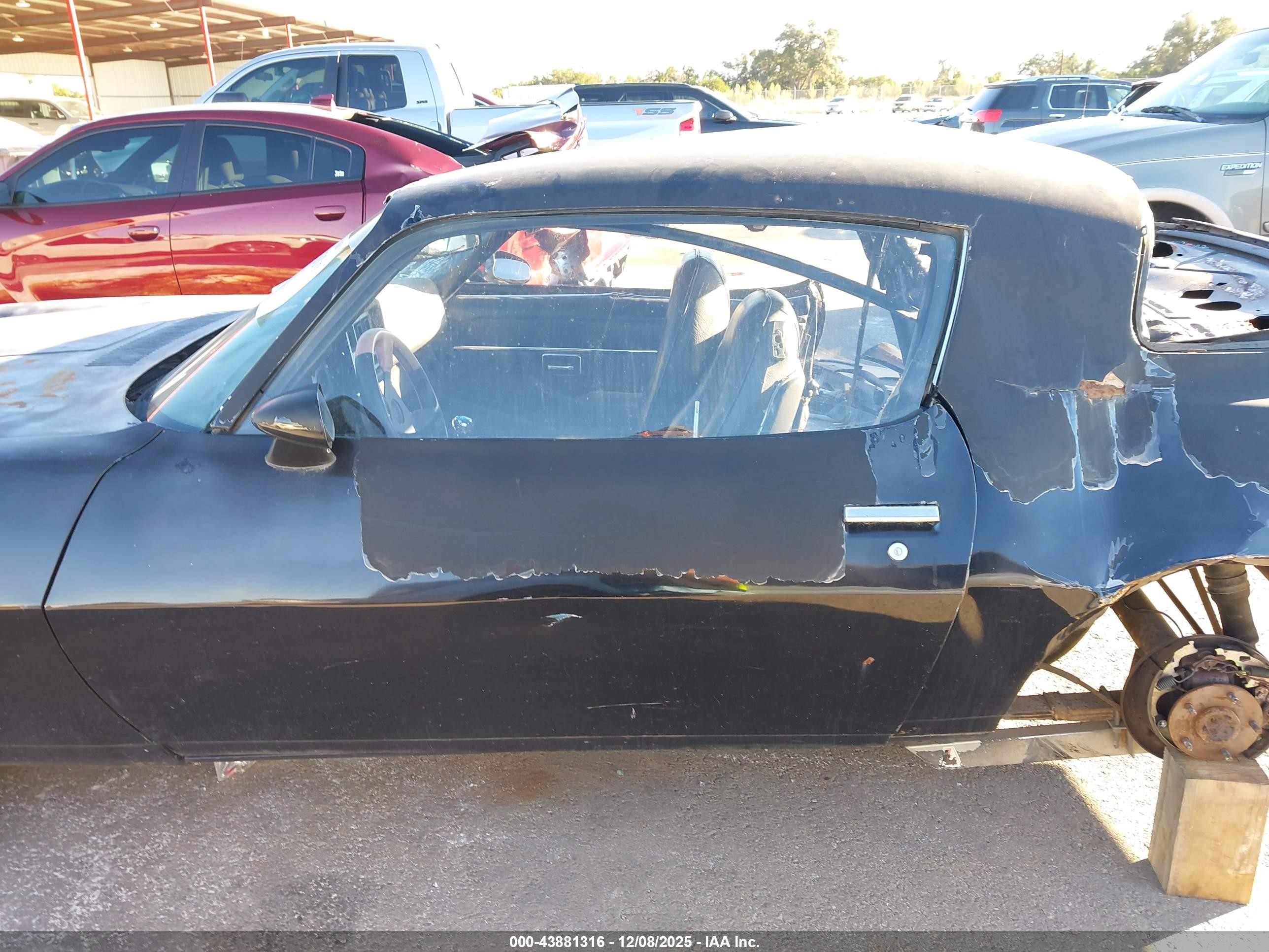1979 Chev Camaro   Черный vin: 1Q87L91572984    