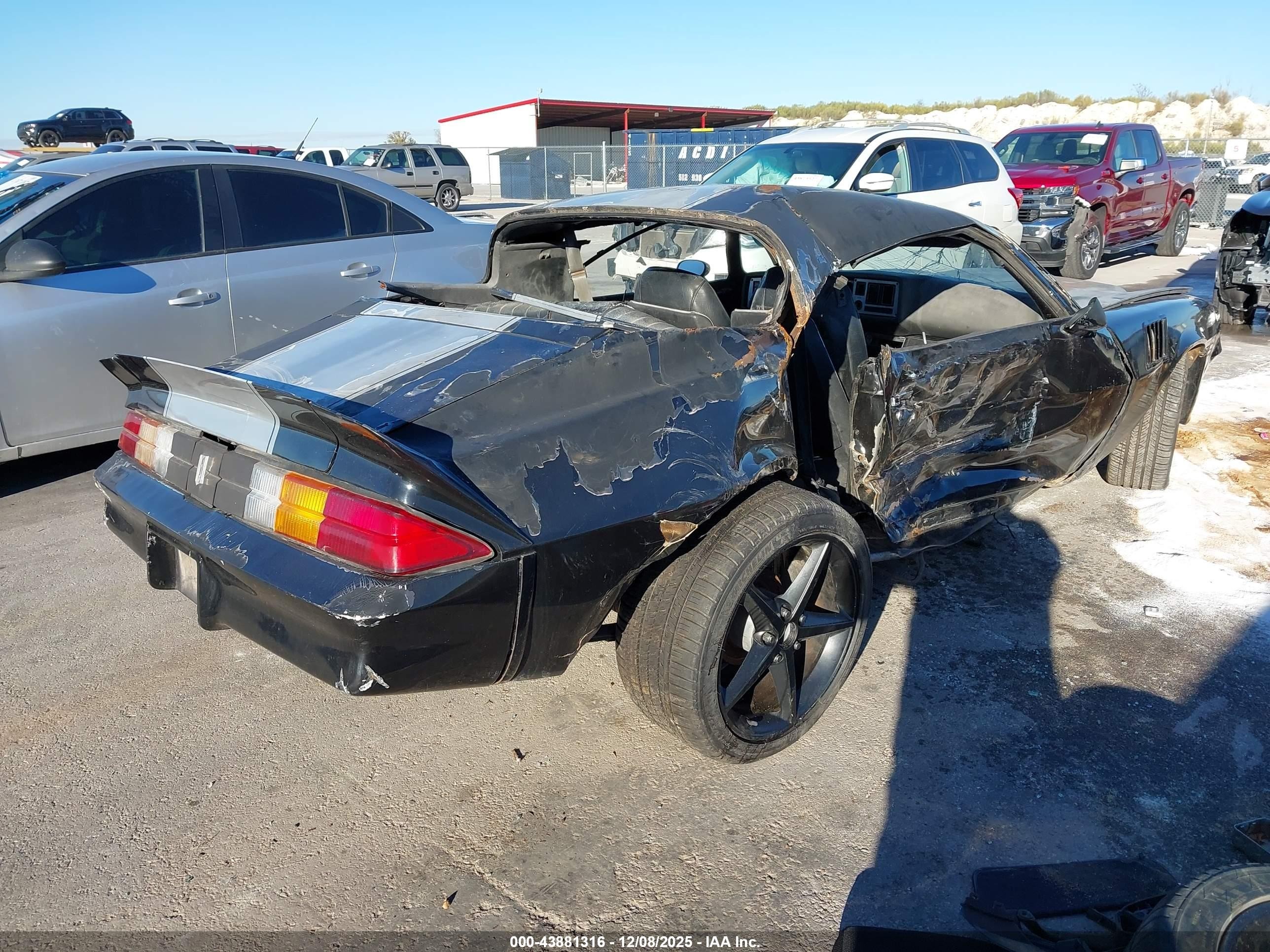1979 Chev Camaro   Черный vin: 1Q87L91572984    