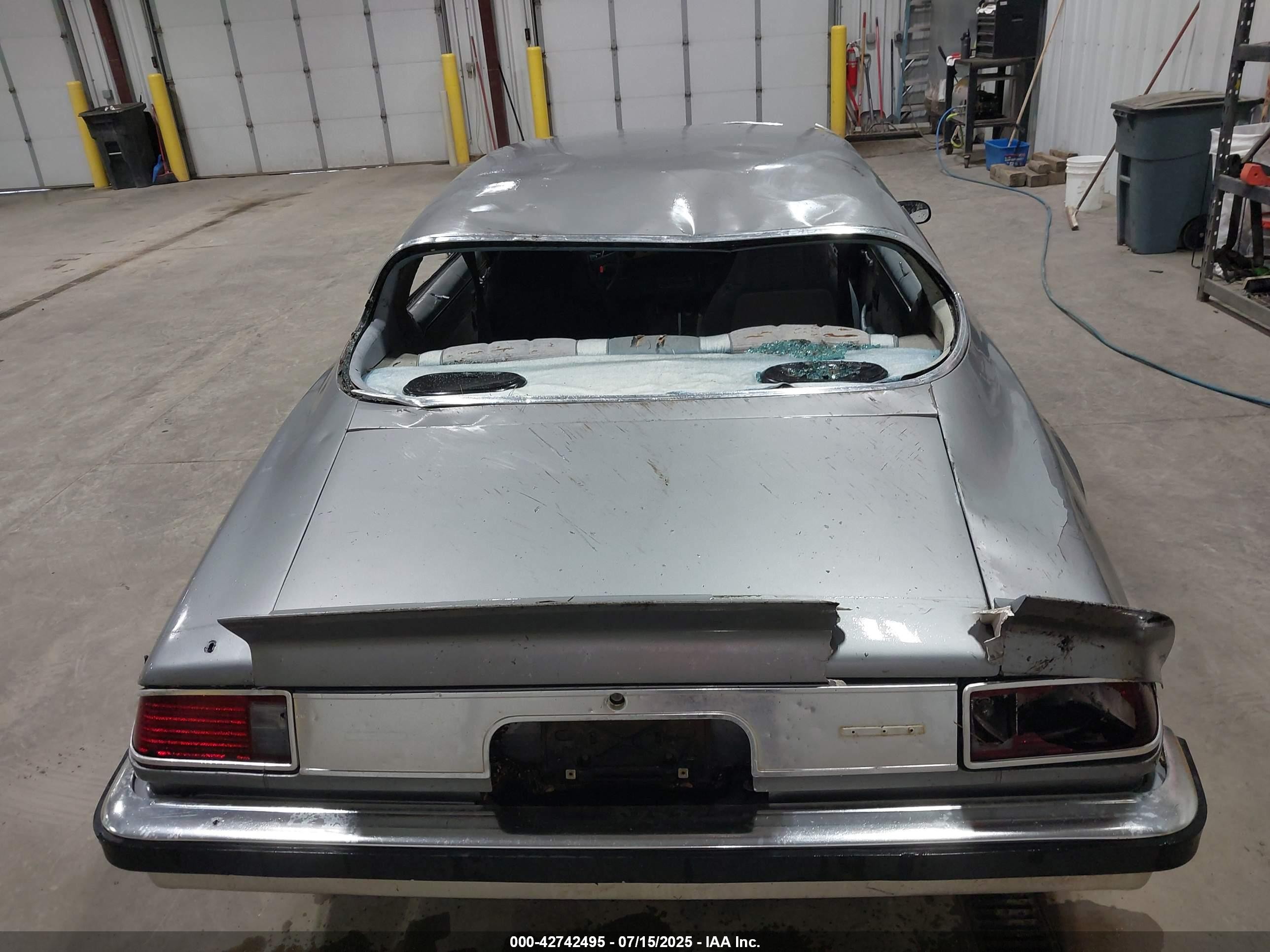 1977 Chev Camaro Lt   Серый vin: 1S87L7L502943    
